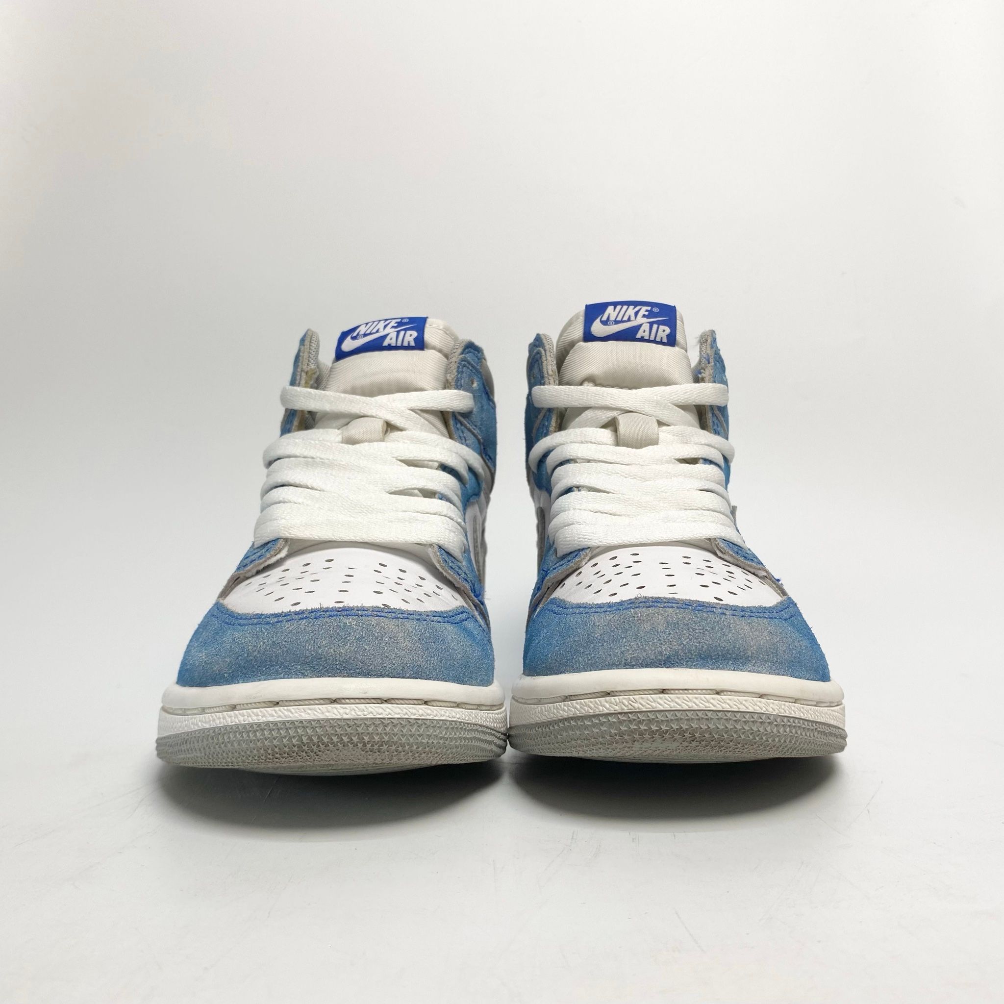 NIKE AIR JORDAN 1 RETRO HIGH OG HYPER ROYAL 555088-402