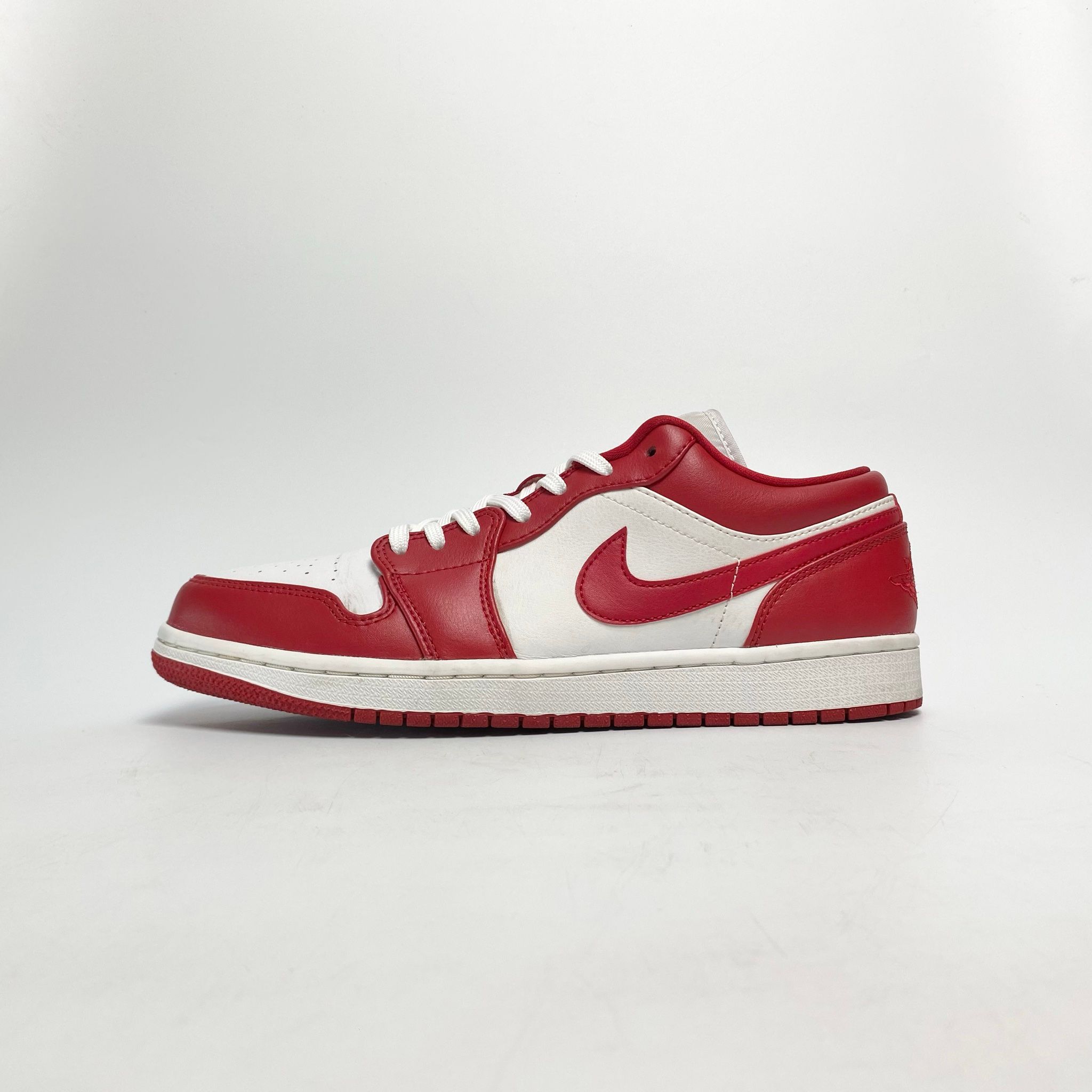 NIKE AIR JORDAN 1 LOW GYM RED WHITE 553558-611