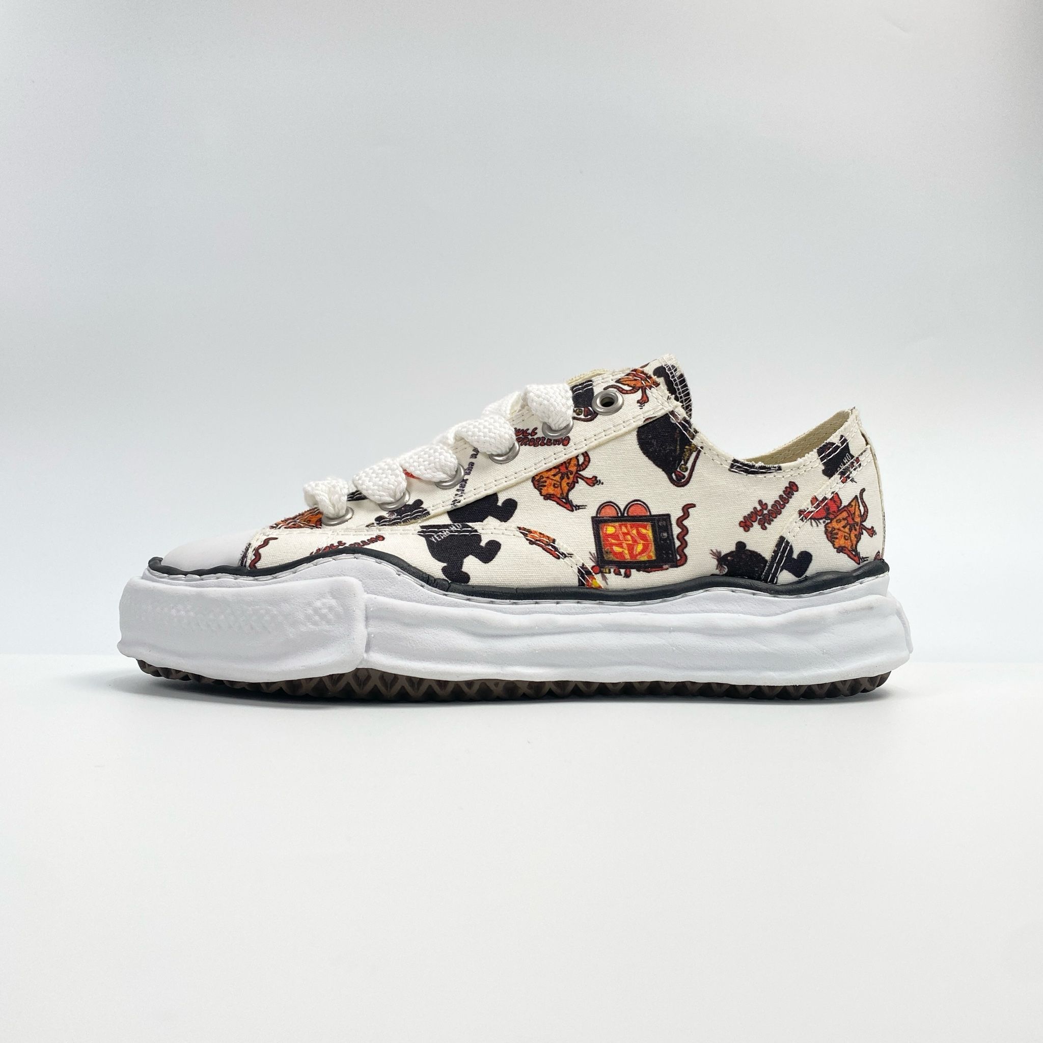MIHARA YASUHIRO x PETER PAQUIN x POGGY