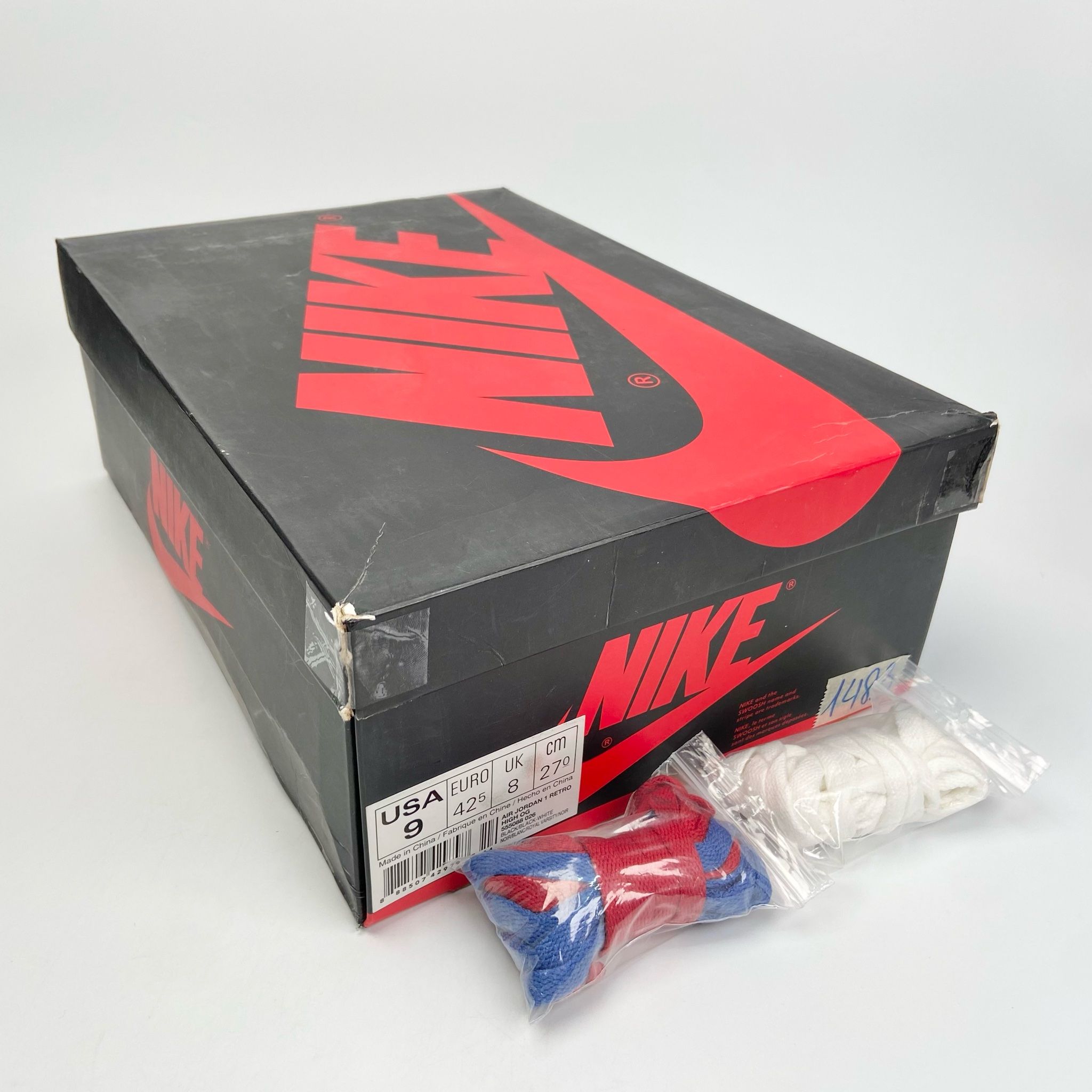 NIKE AIR JORDAN 1 RETRO TOP 3 555088-026