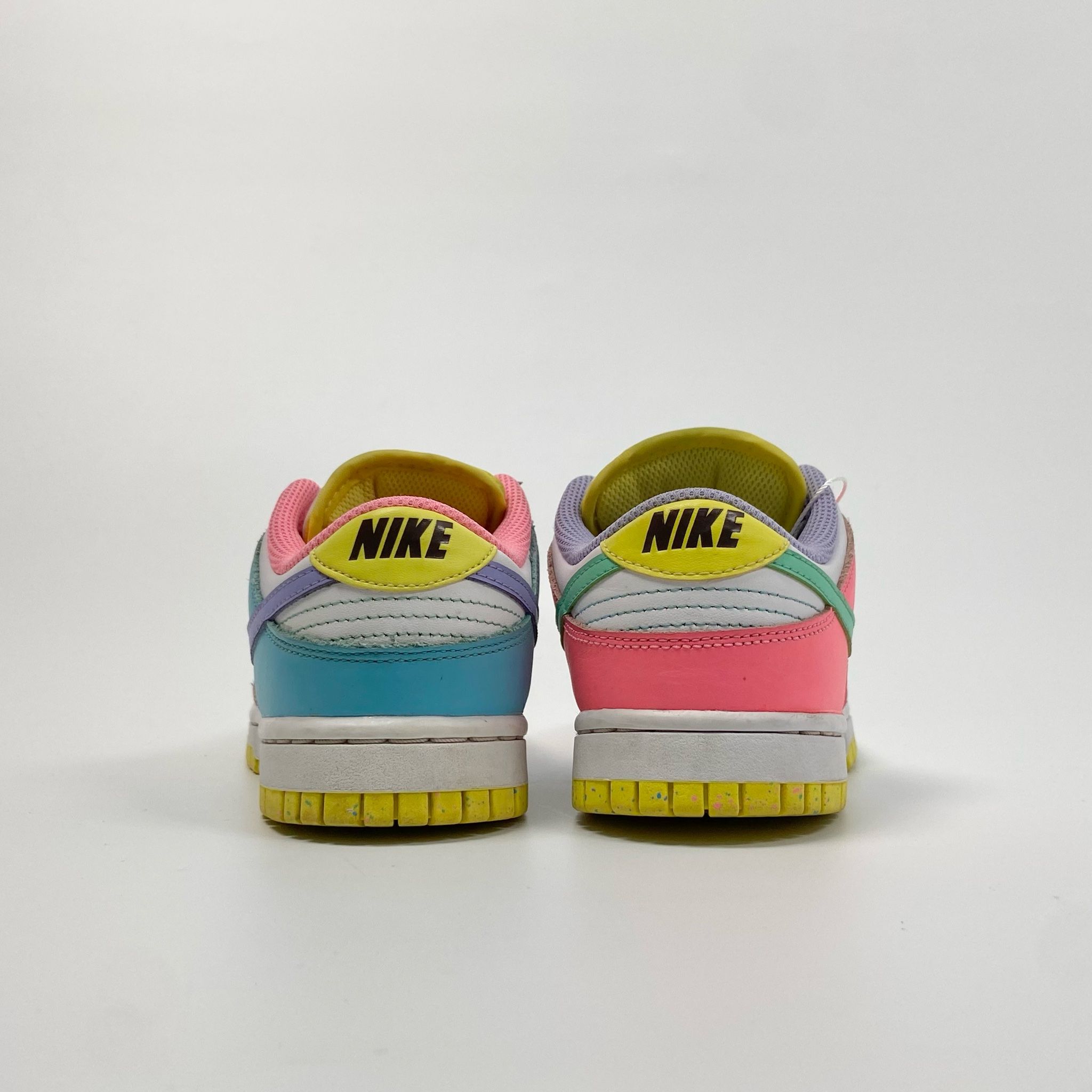 NIKE DUNK LOW SE CANDY - DD1872-100