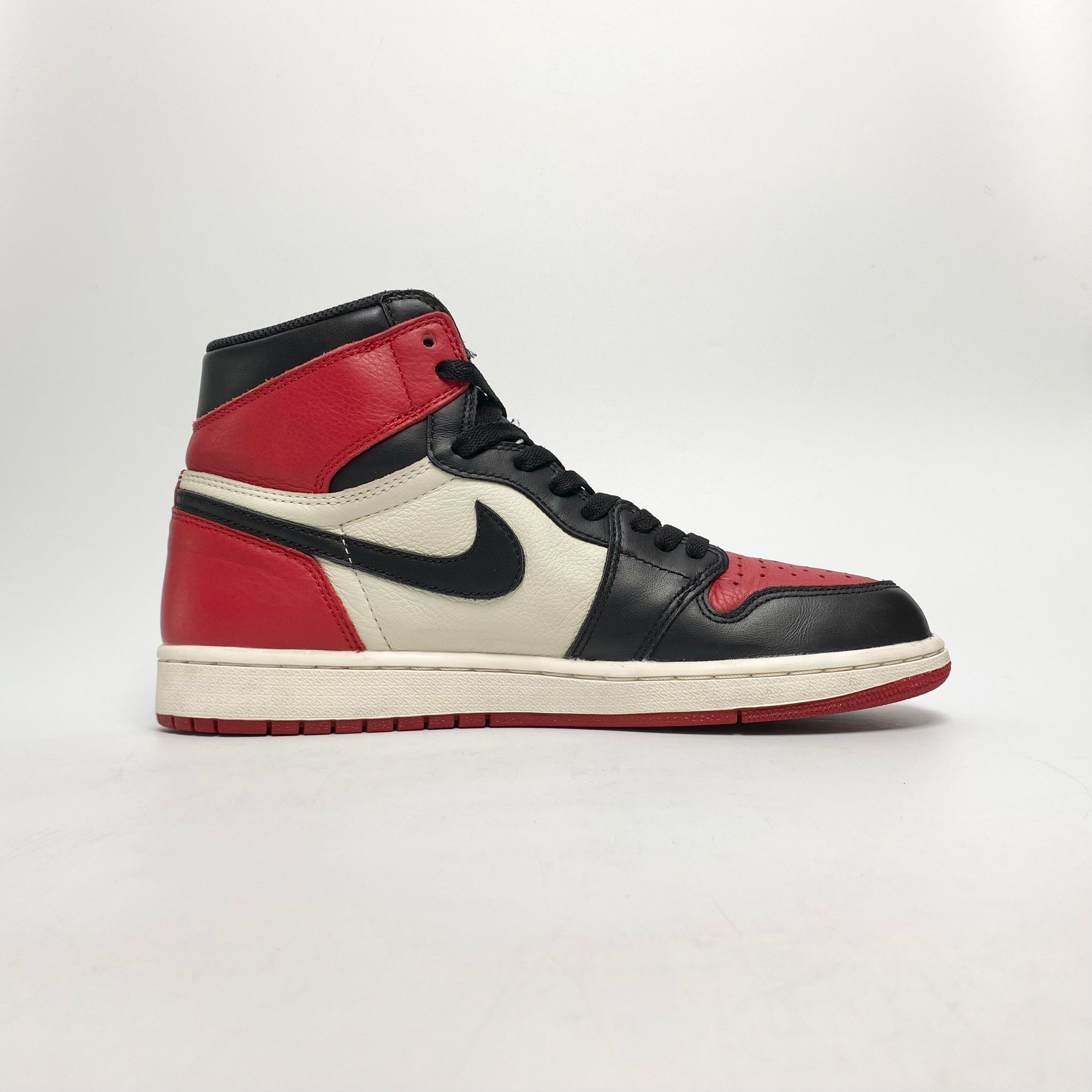 NIKE AIR JORDAN 1 RETRO HIGH BRED TOE 555088-610
