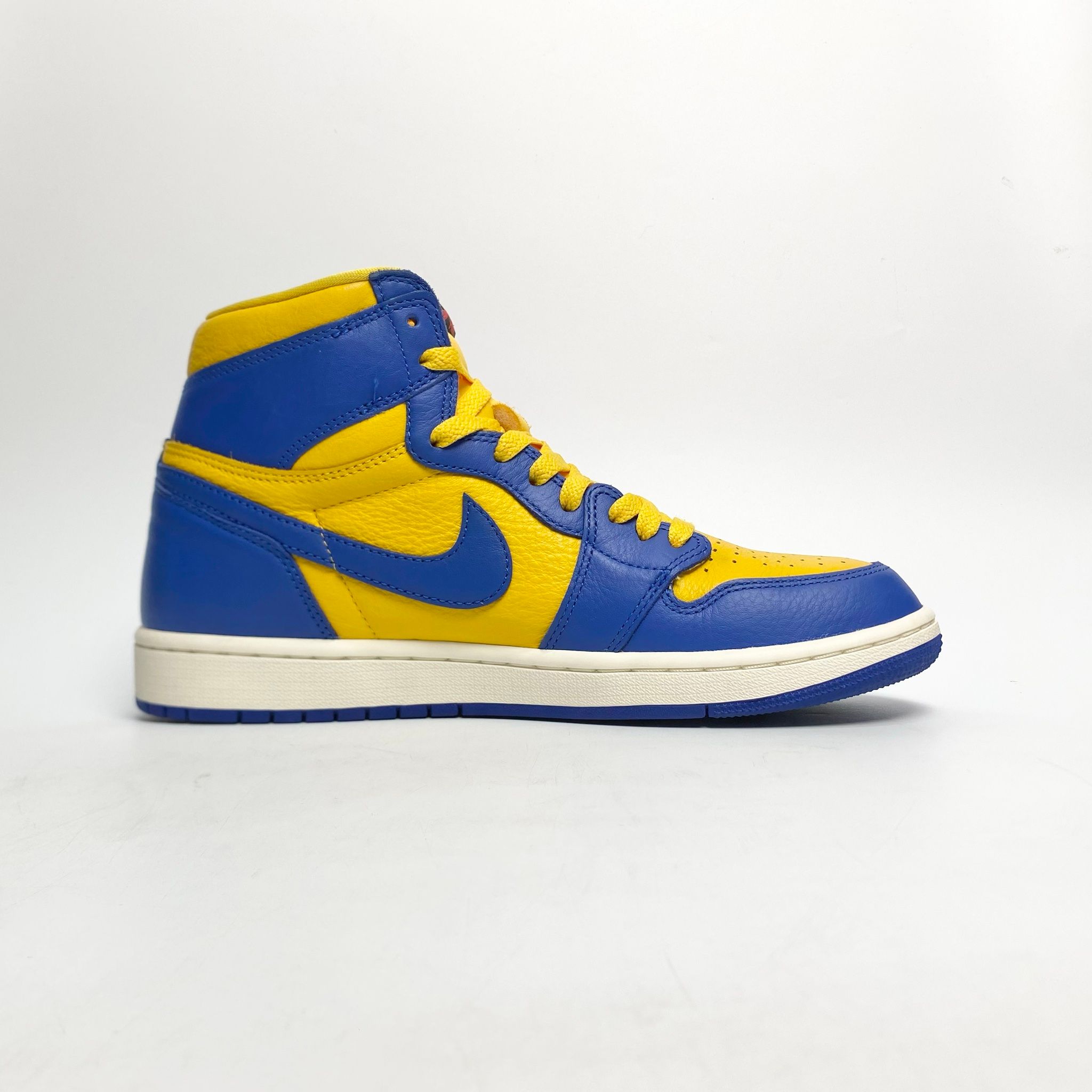 NIKE AIR JORDAN 1 RETRO HIGH OG REVERSE LANEY FD2596-700