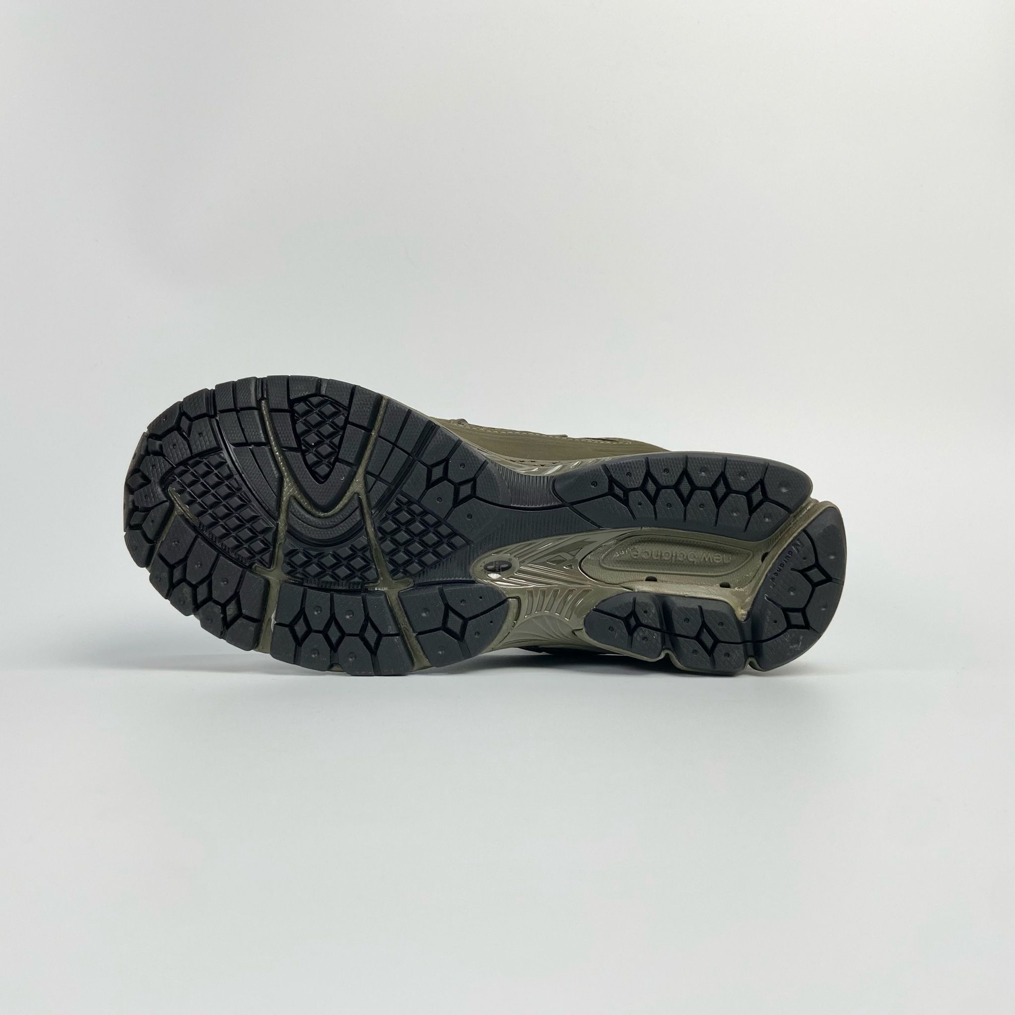 NEW BALANCE 1906R OLIVE GREEN BLACK M1906RFD