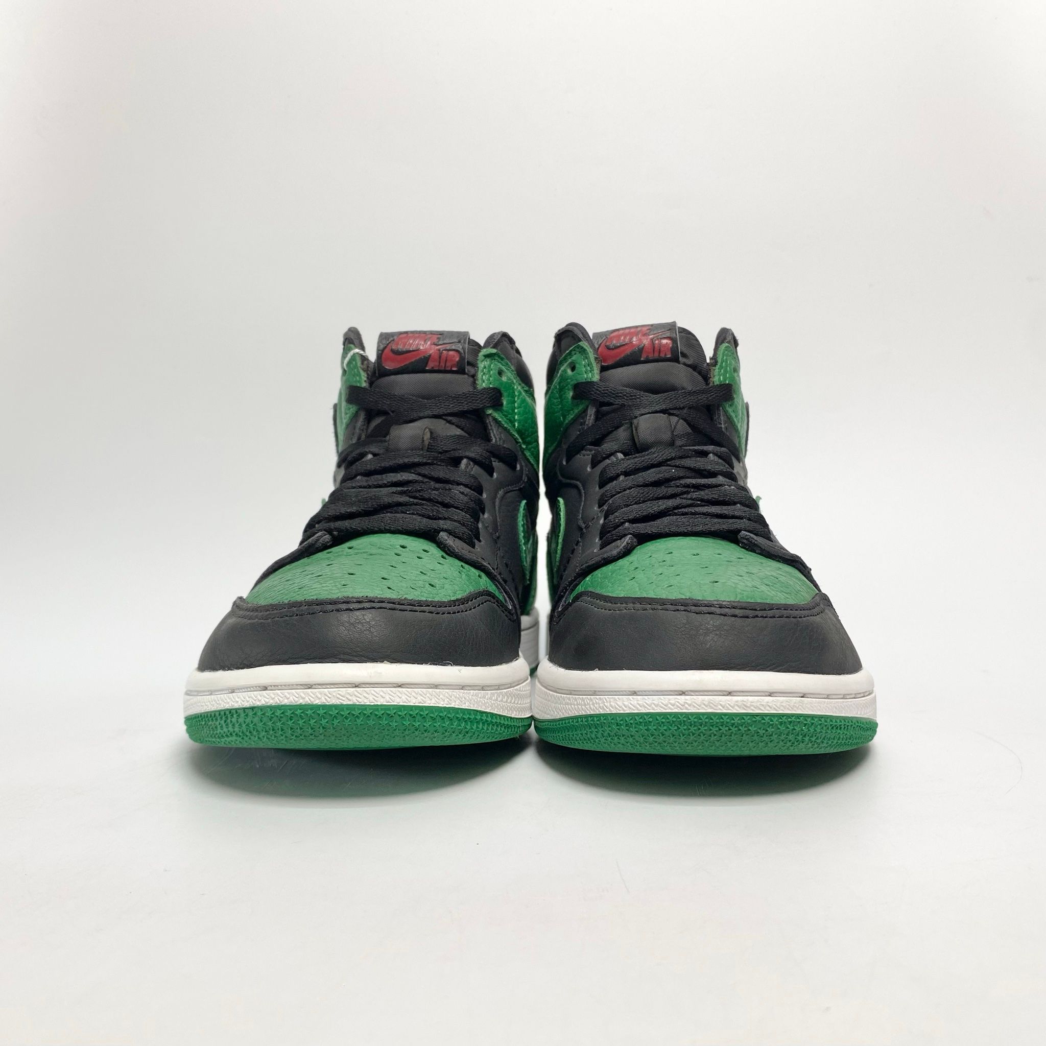 NIKE AIR JORDAN 1 RETRO HIGH PINE GREEN BLACK 2.0 555088-030