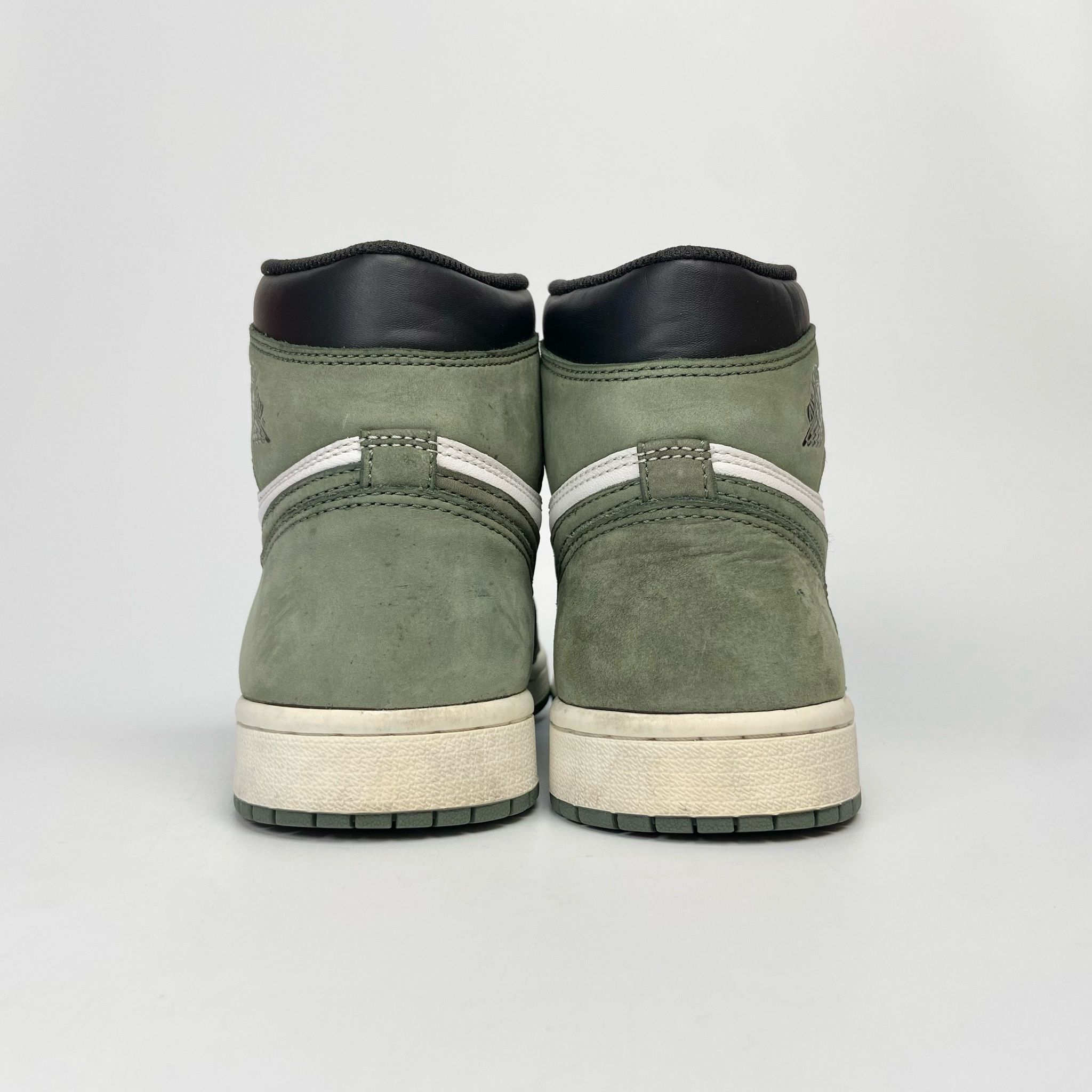 NIKE AIR JORDAN 1 RETRO HIGH OG CLAY GREEN 555088-135