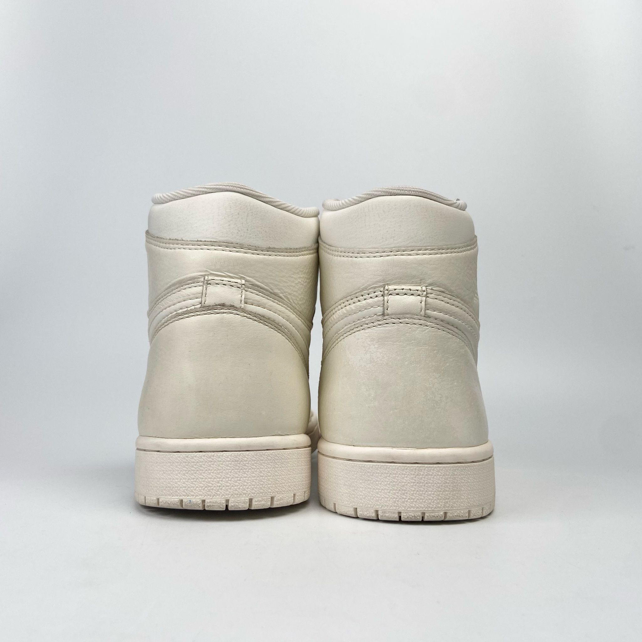 NIKE AIR JORDAN 1 RETRO HIGH OG SAIL 555088-114