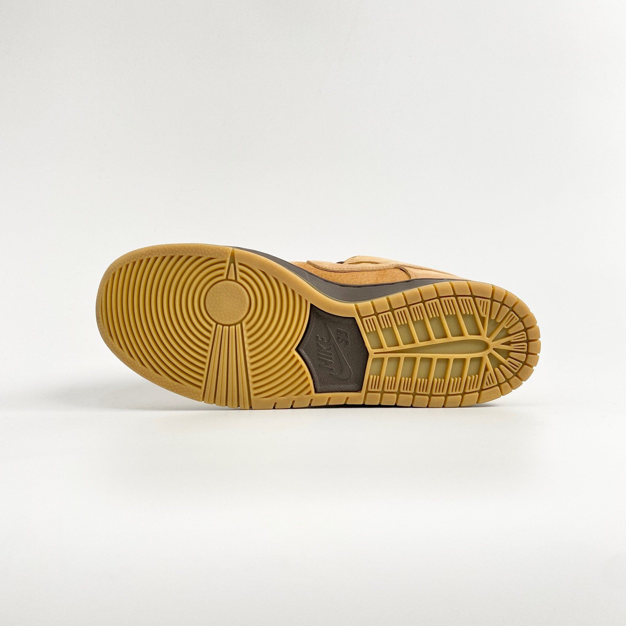 NIKE DUNK LOW PRO SB WHEAT MOCHA - BQ6817-204