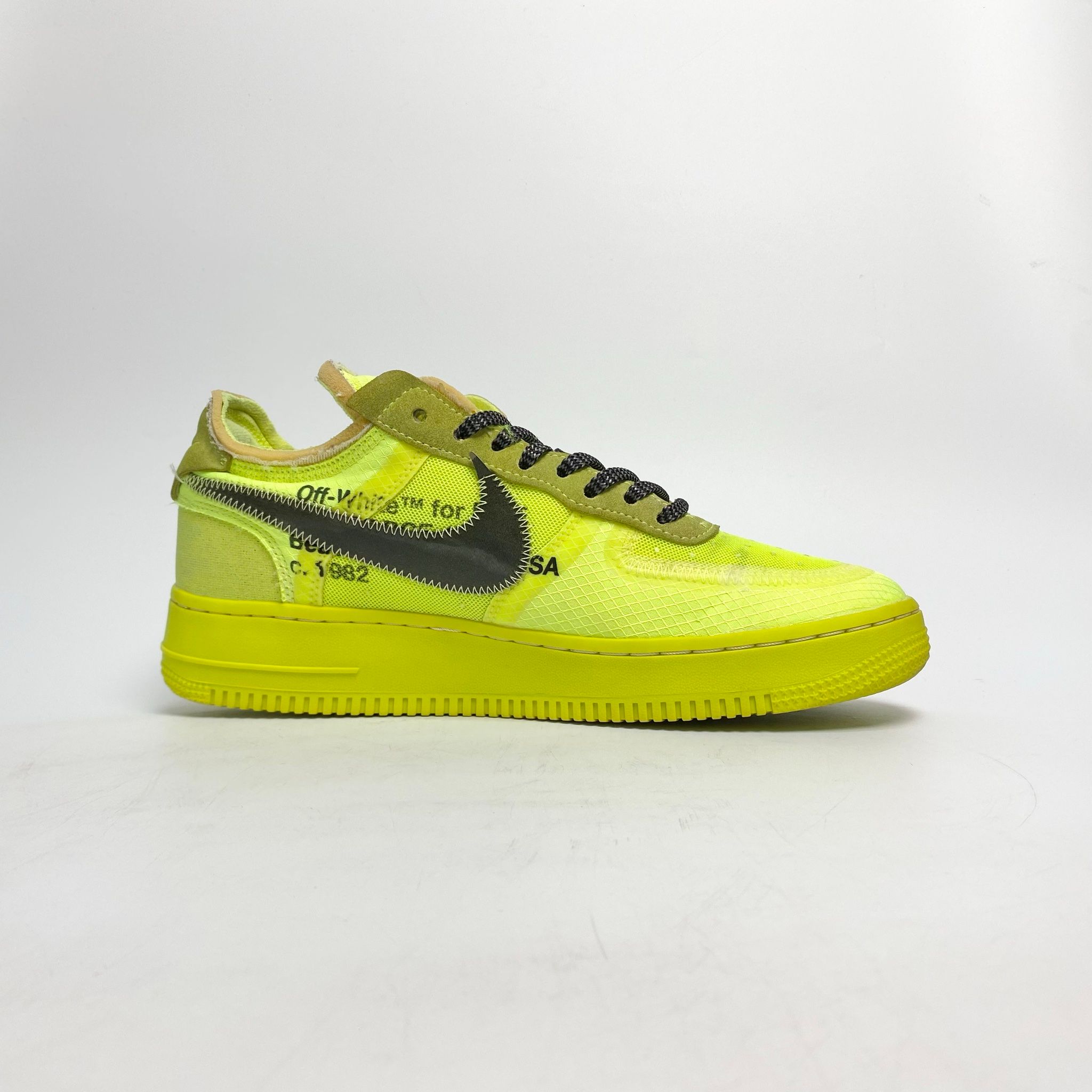 NIKE AIR FORCE 1 X OFF-WHITE VOLT AO4606 700
