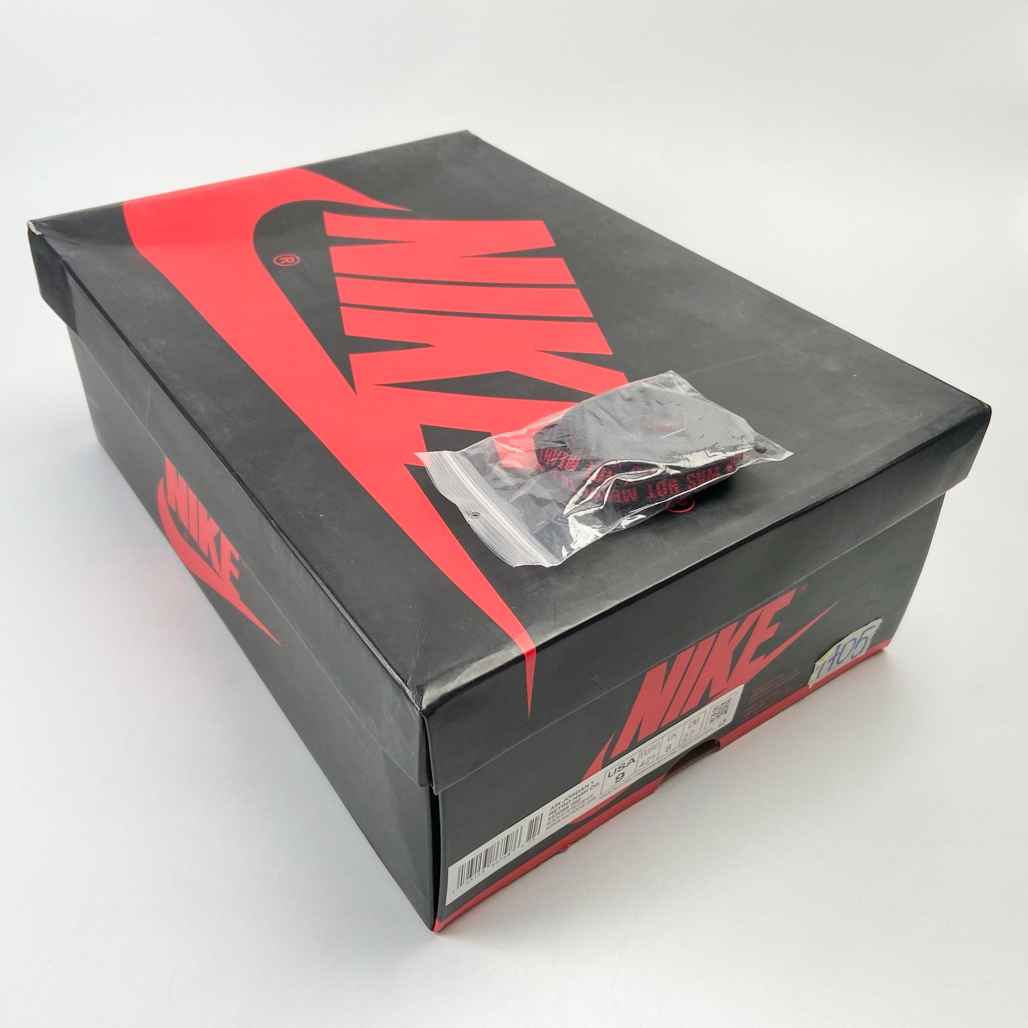 NIKE AIR JORDAN 1 RETRO HIGH BLOODLINE 555088-062