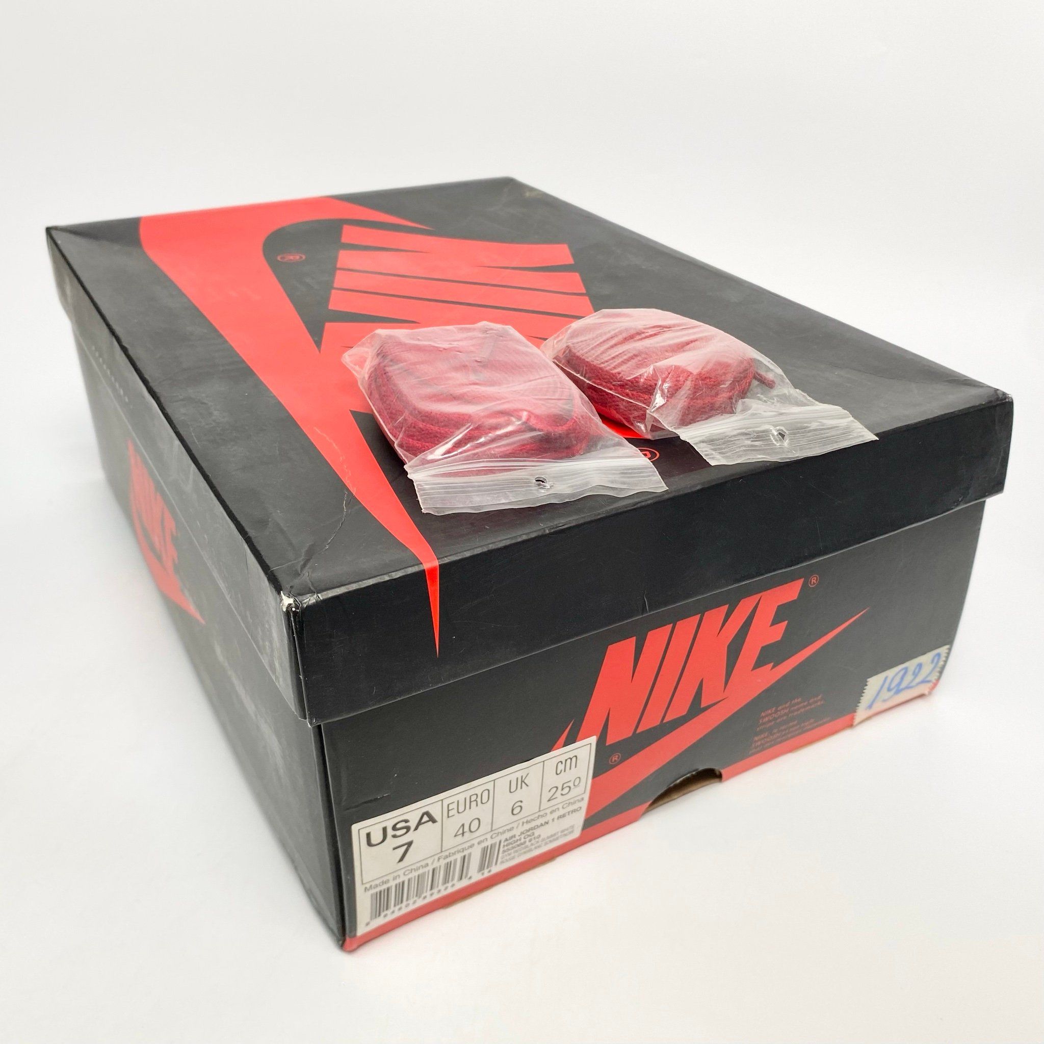 NIKE AIR JORDAN 1 RETRO HIGH BRED TOE 555088-610