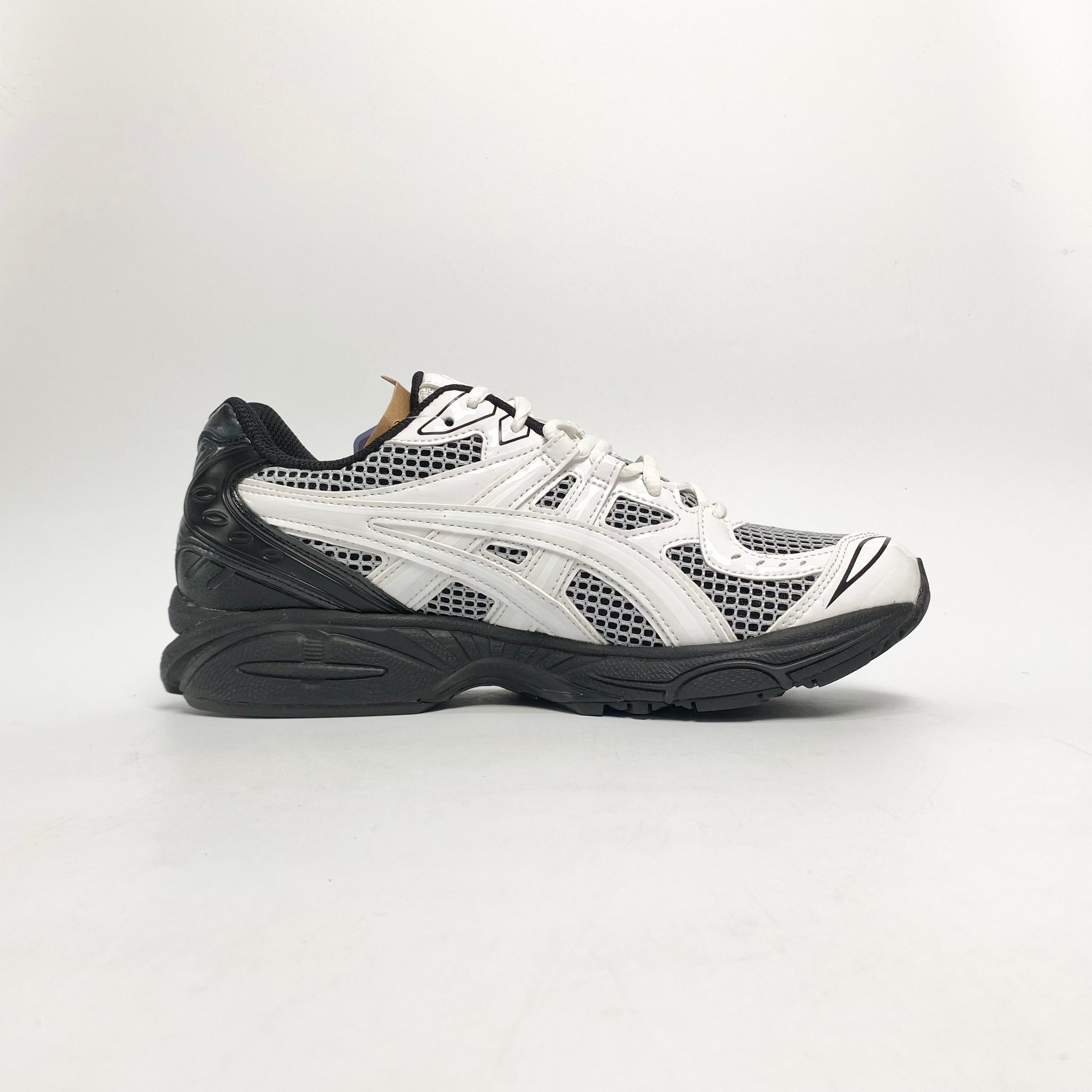 ASICS GEL-KAYANO LEGACY X GMBH WHITE BLACK 1203A350-100