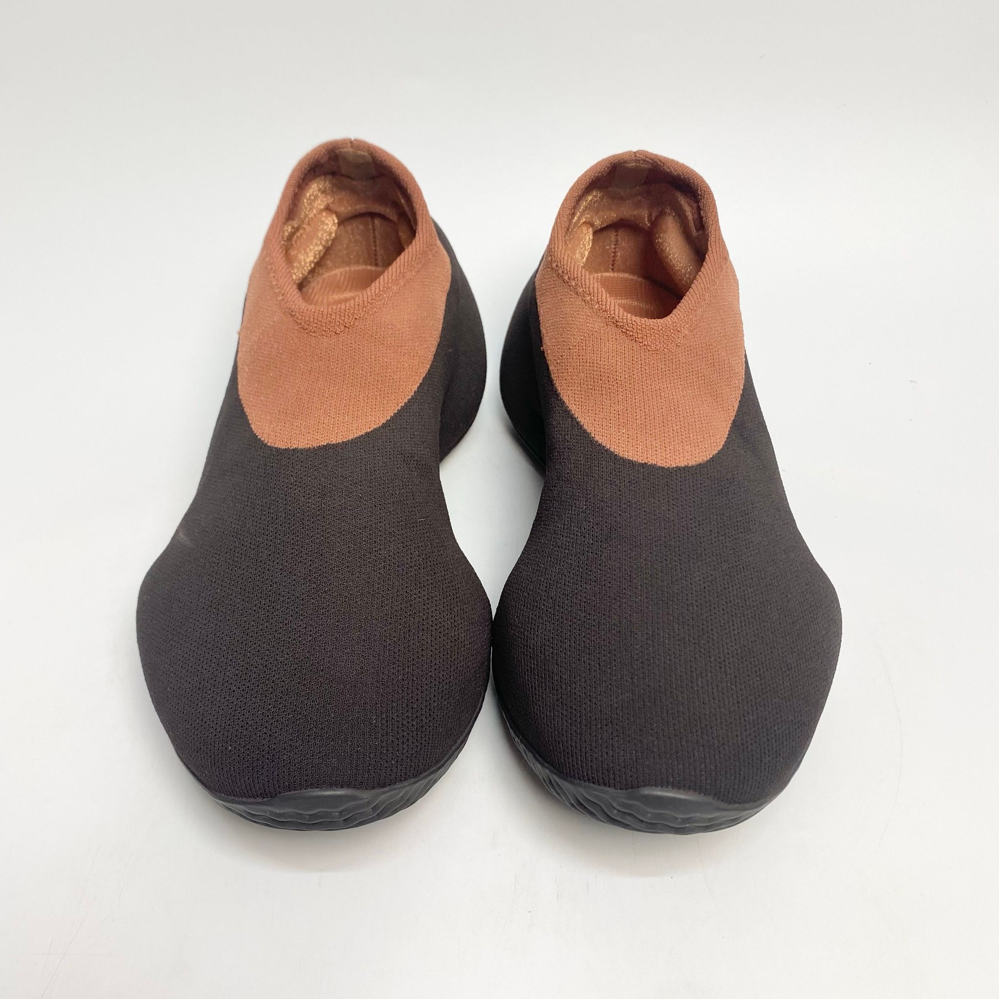 ADIDAS YEEZY KNIT RUNNER STONE CARBON GY1759