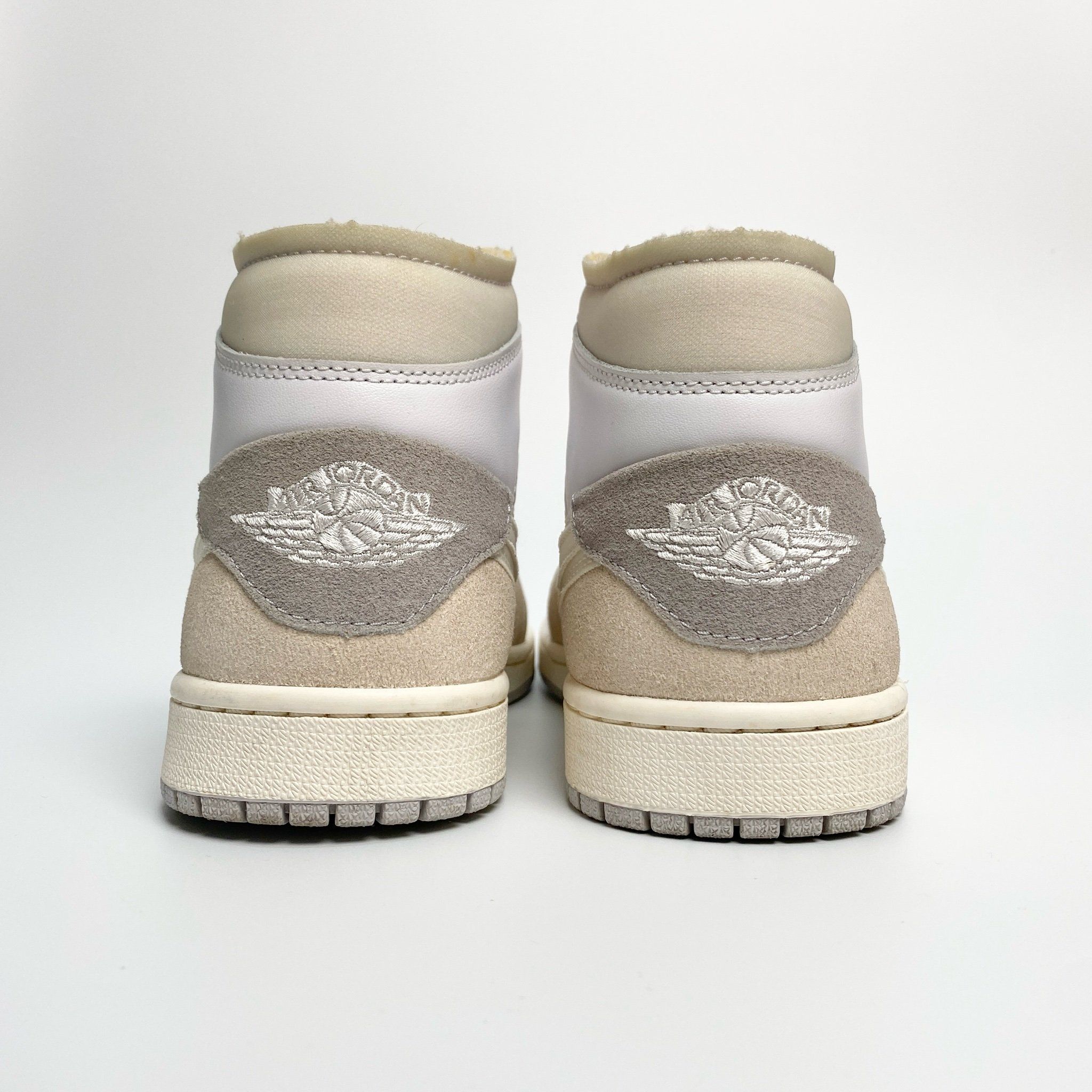 NIKE AIR JORDAN 1 MID SE CRAFT INSIDE OUT DM9652-100