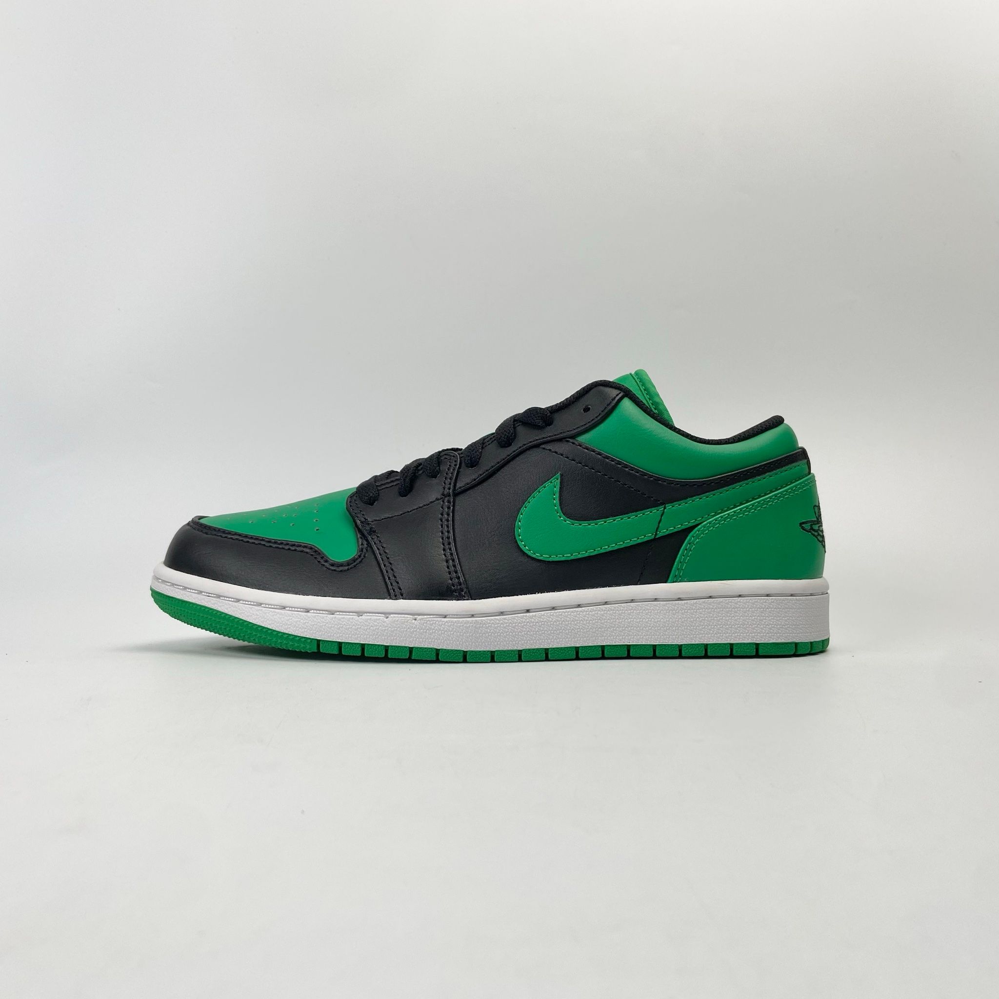 NIKE AIR JORDAN 1 LOW LUCKY GREEN 553558-065