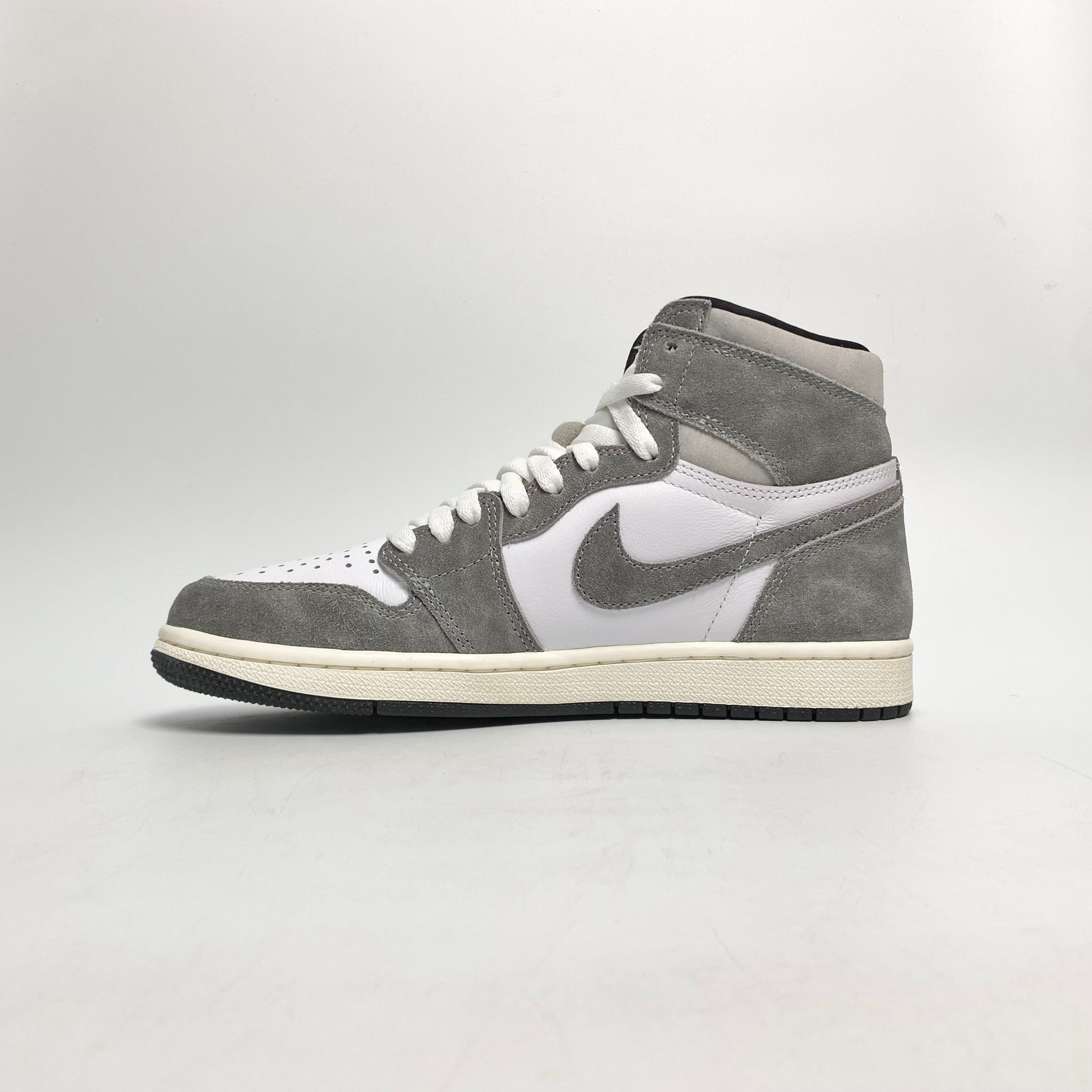 NIKE AIR JORDAN 1 RETRO HIGH OG WASHED HERITAGE DZ5485-051