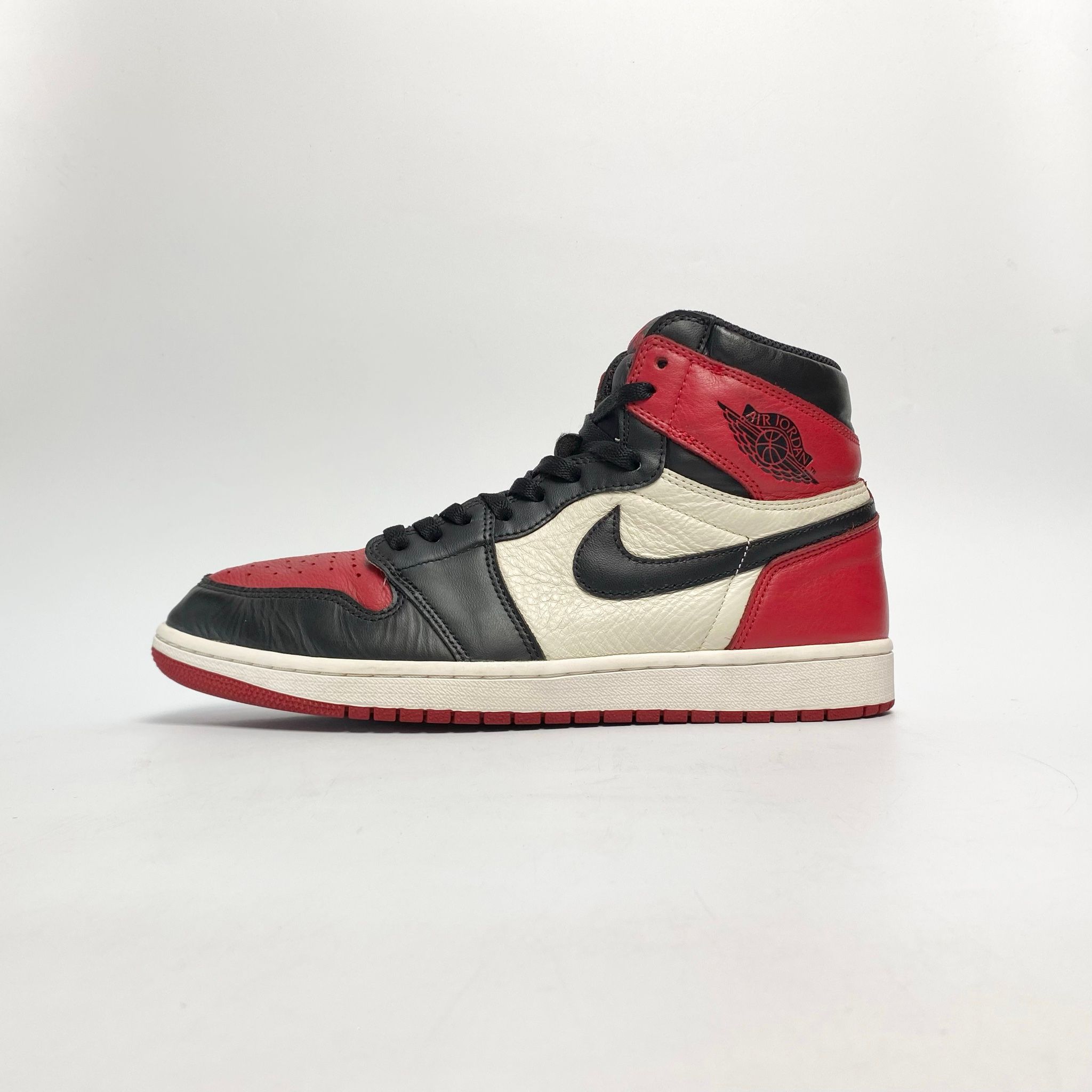 NIKE AIR JORDAN 1 RETRO HIGH BRED TOE 555088-610