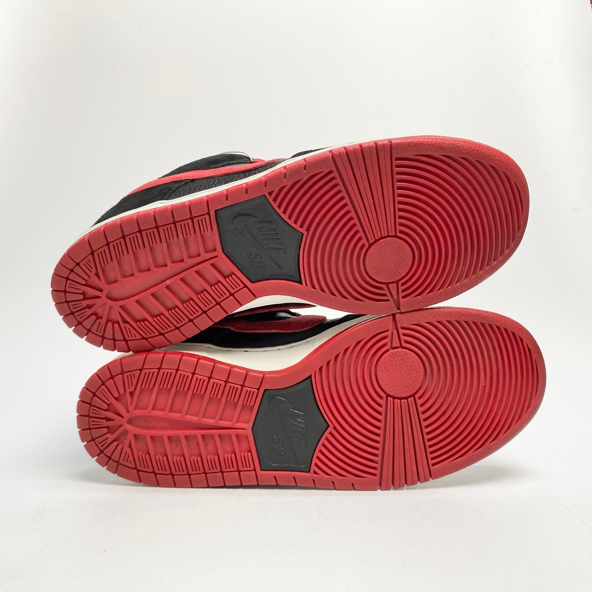 NIKE SB DUNK LOW PRO J PACK BRED 304292-039