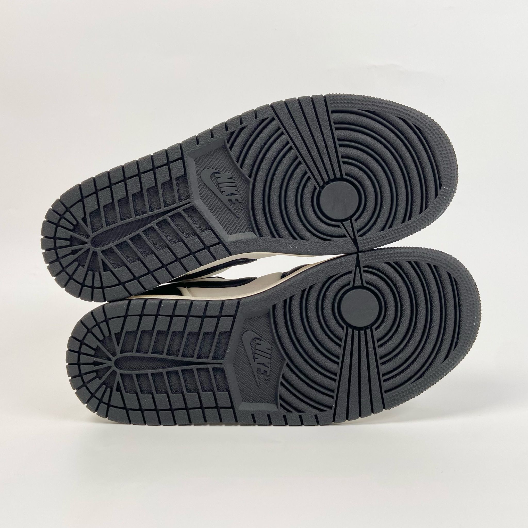 NIKE AIR JORDAN 1 LOW SE VINTAGE PANDA FB9893 101