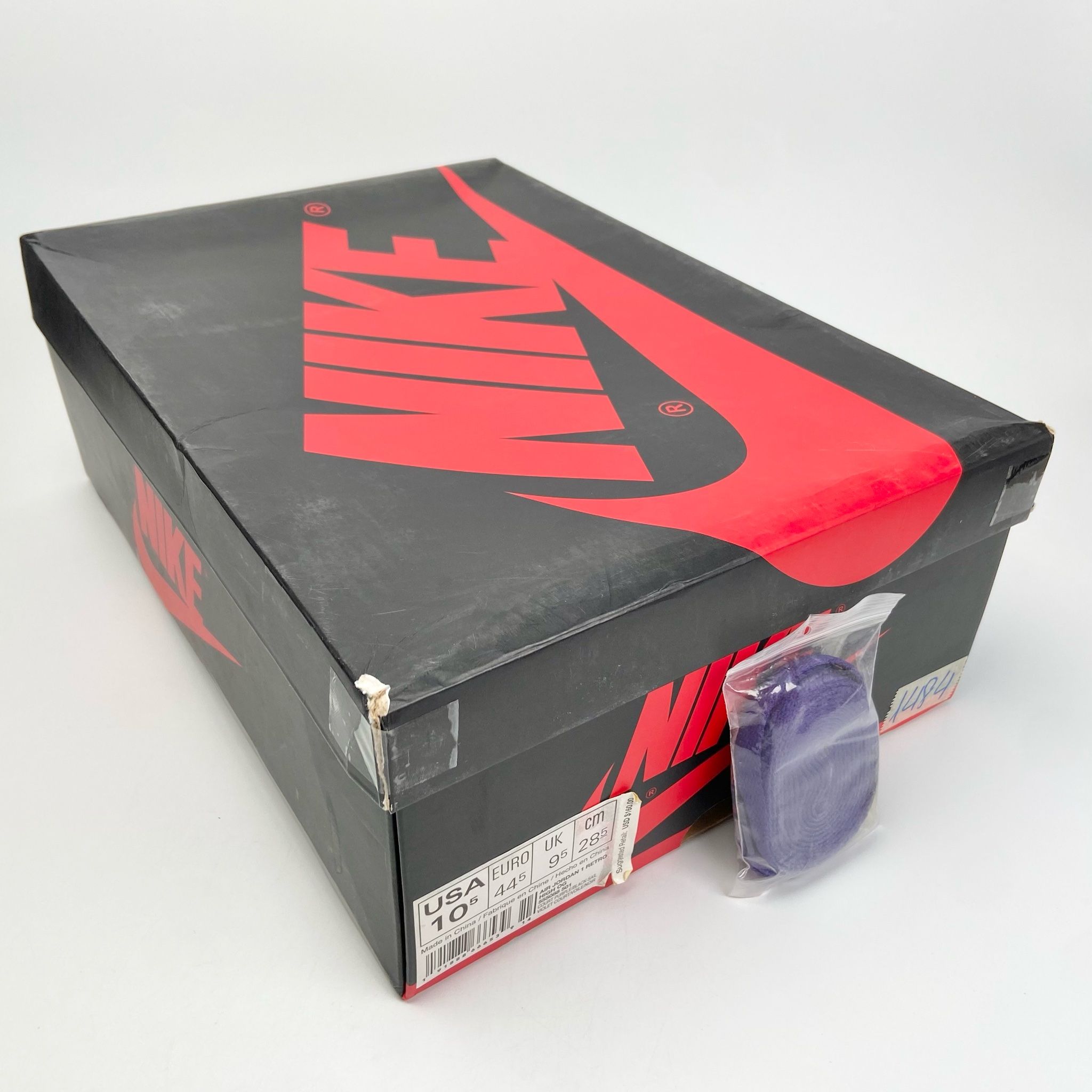 NIKE AIR JORDAN 1 RETRO HIGH OG COURT PURPLE 555088-501
