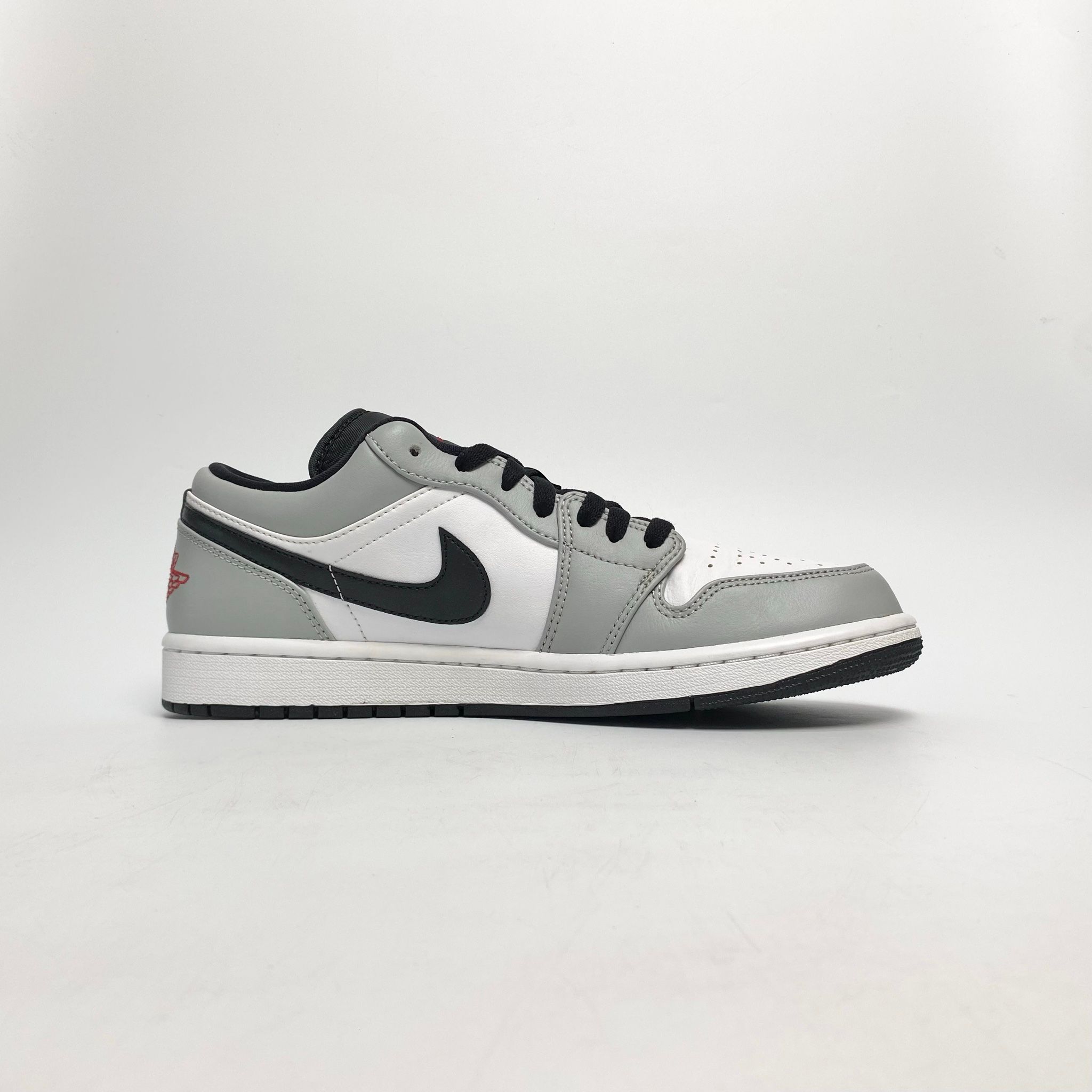NIKE AIR JORDAN 1 LOW LIGHT SMOKE GREY 553558-030