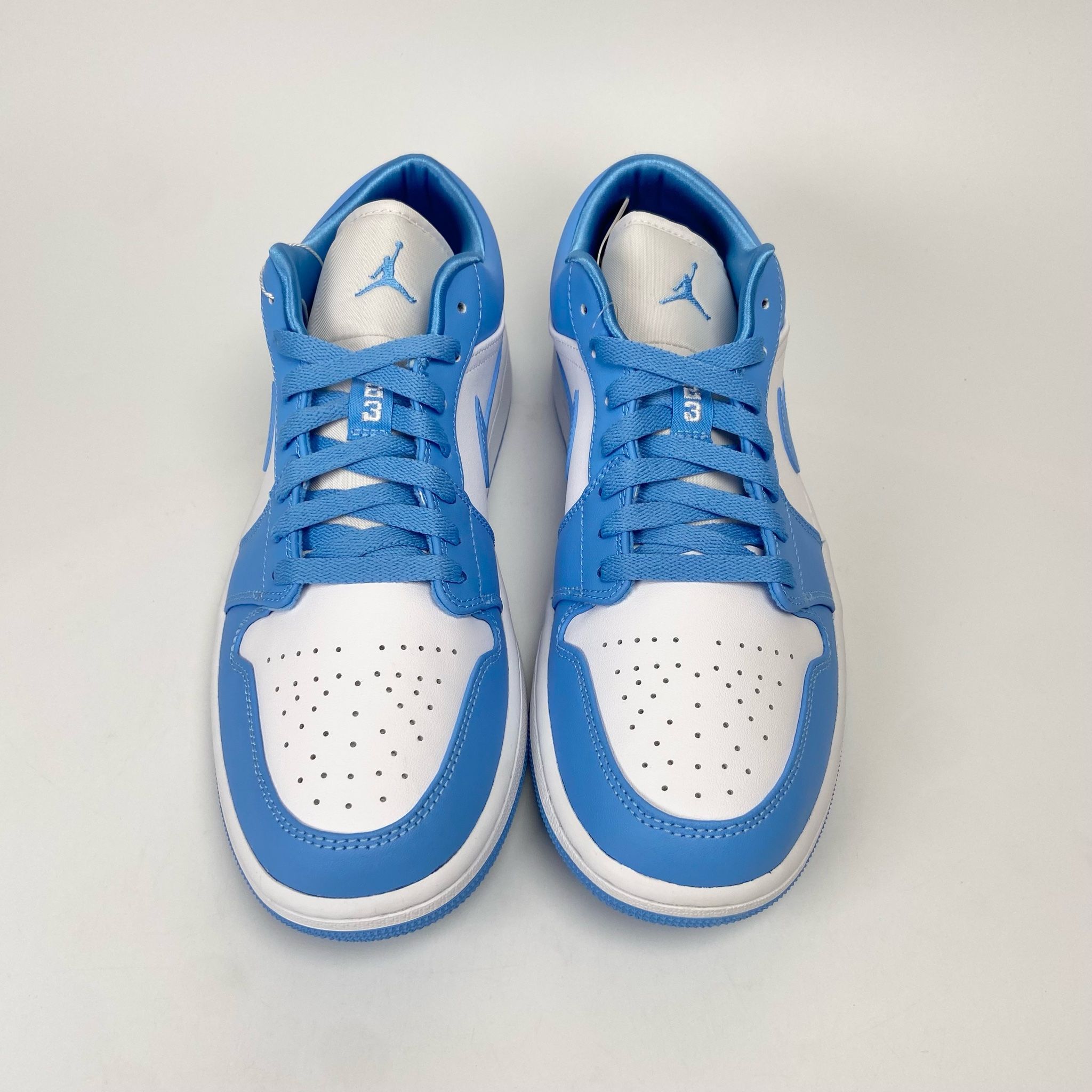 NIKE AIR JORDAN 1 LOW UNC AO9944-441