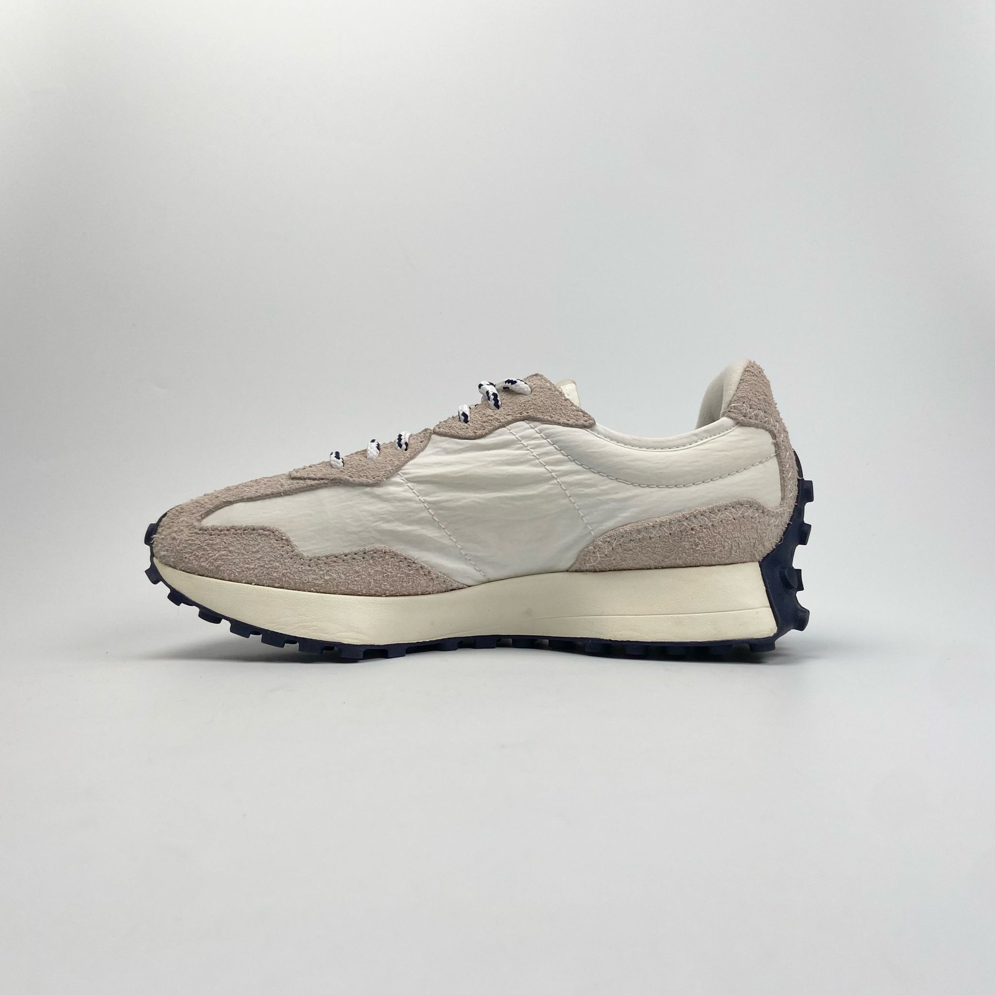 NEW BALANCE 327 MOONBEAM WHITE NAVY MS327RF1
