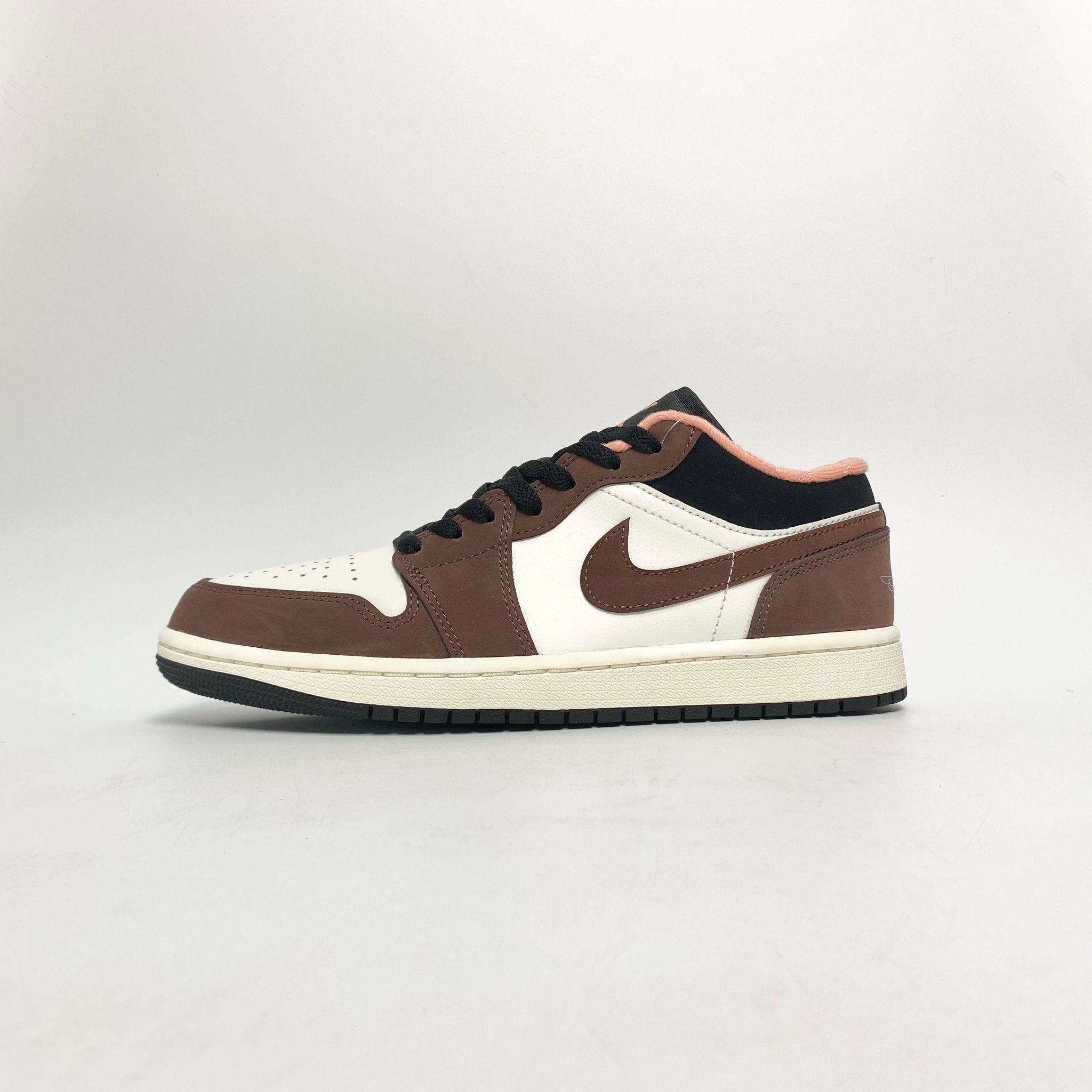 NIKE AIR JORDAN 1 LOW MOCHA DC6991-200