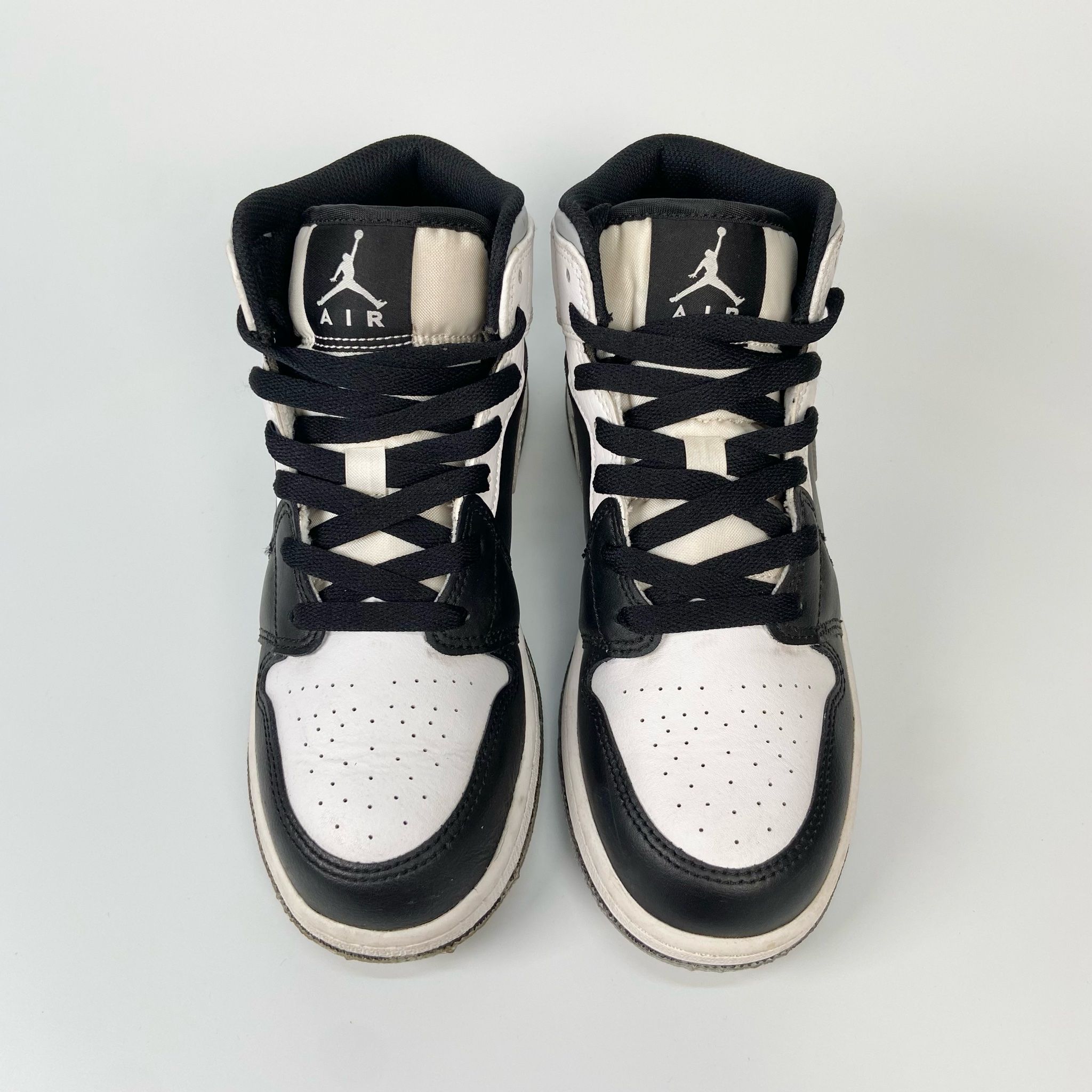 NIKE AIR JORDAN 1 MID WHITE SHADOW 554725-073