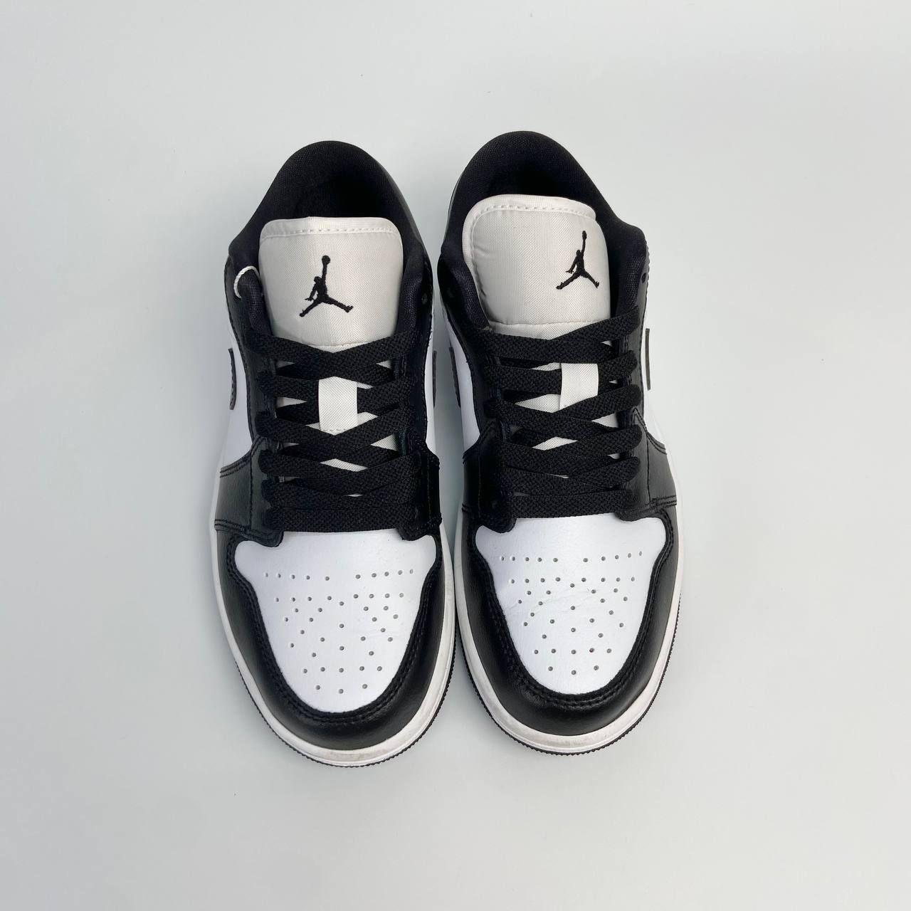 NIKE AIR JORDAN 1 LOW PANDA DC0774-101