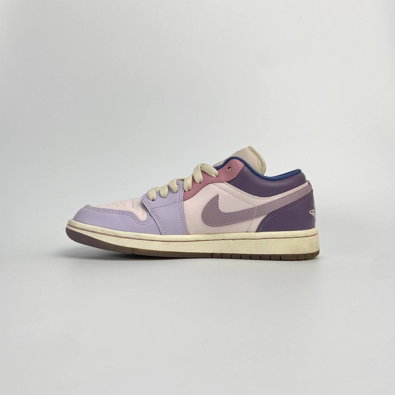NIKE AIR JORDAN 1 LOW PASTEL PURPLE DZ2768-651