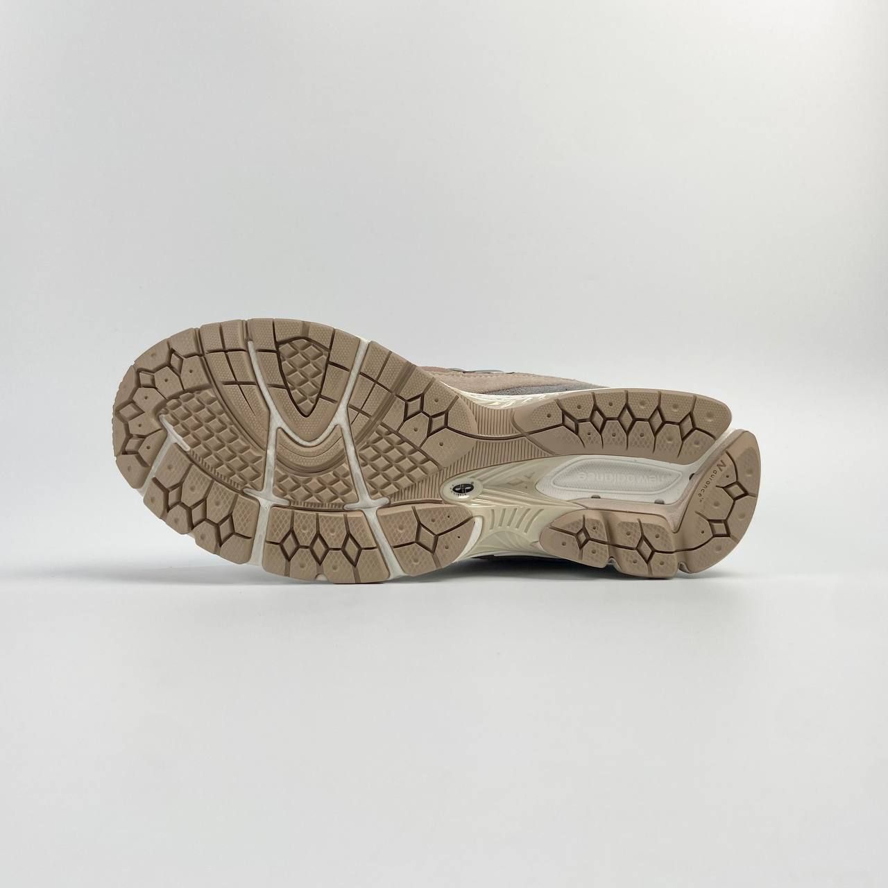 NEW BALANCE 2002R DRIFTWOOD M2002RSI