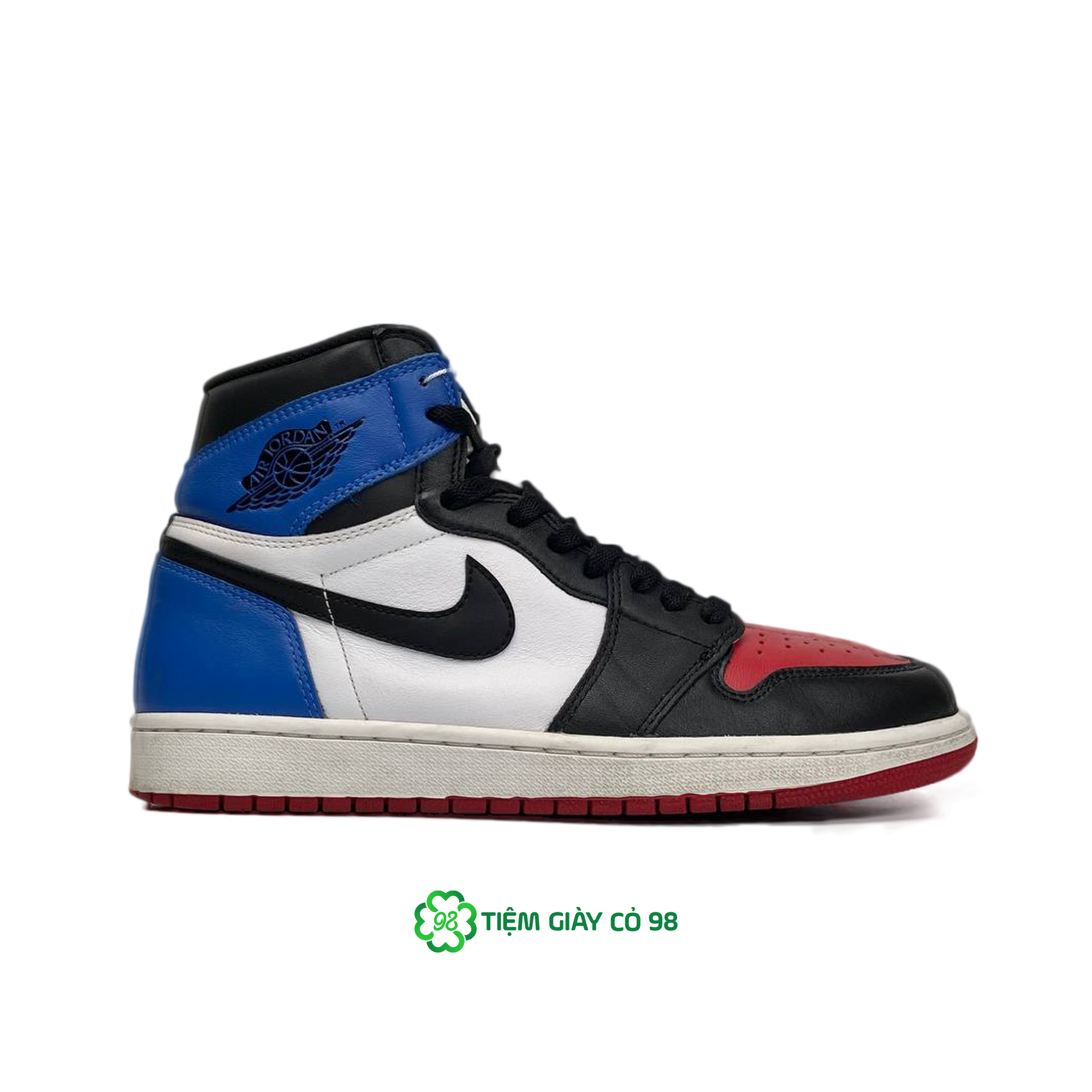 NIKE AIR JORDAN 1 RETRO TOP 3 555088-026