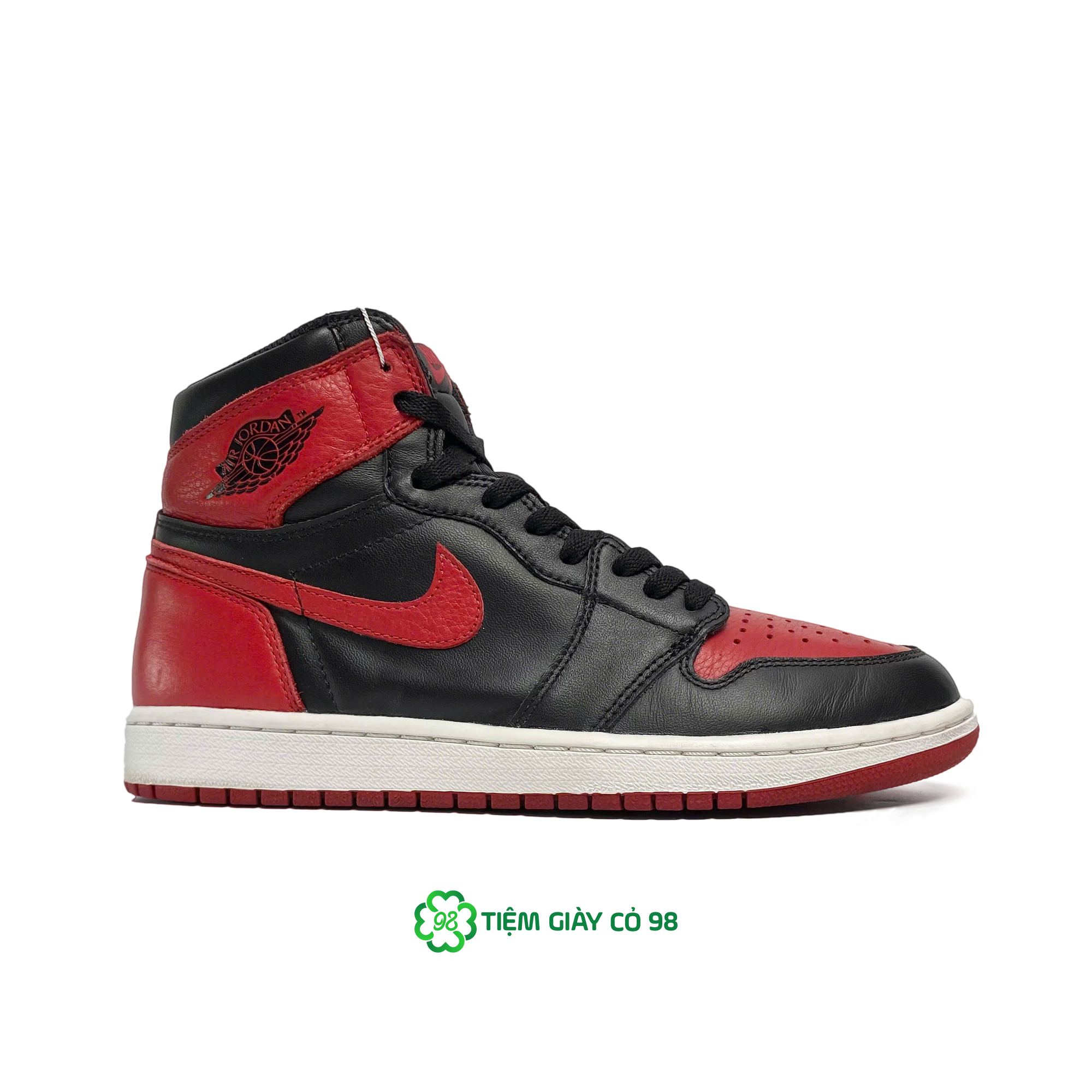 NIKE AIR JORDAN 1 RETRO BRED BANNED (2016) 555088-001