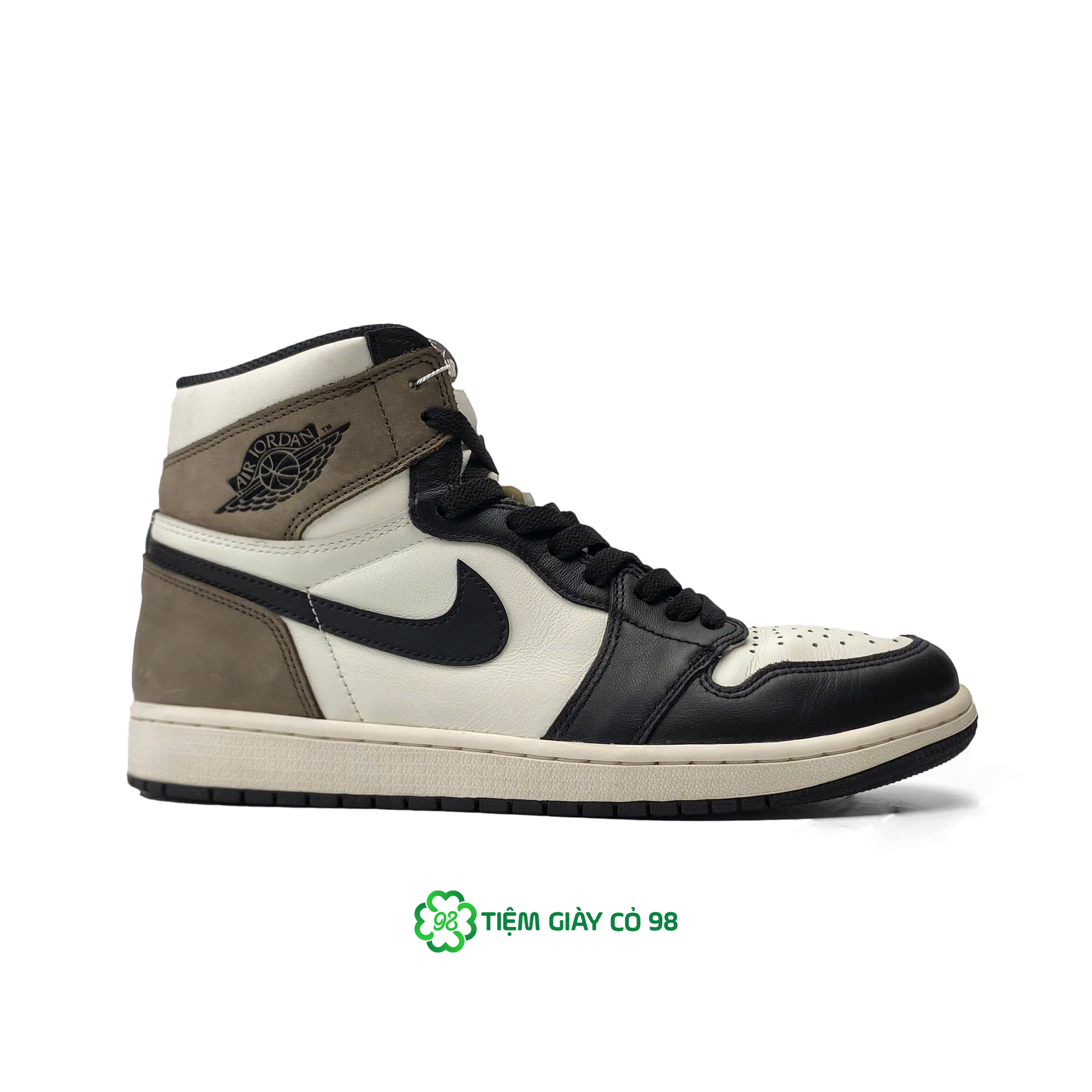 NIKE AIR JORDAN 1 RETRO HIGH OG DARK MOCHA 555088-105