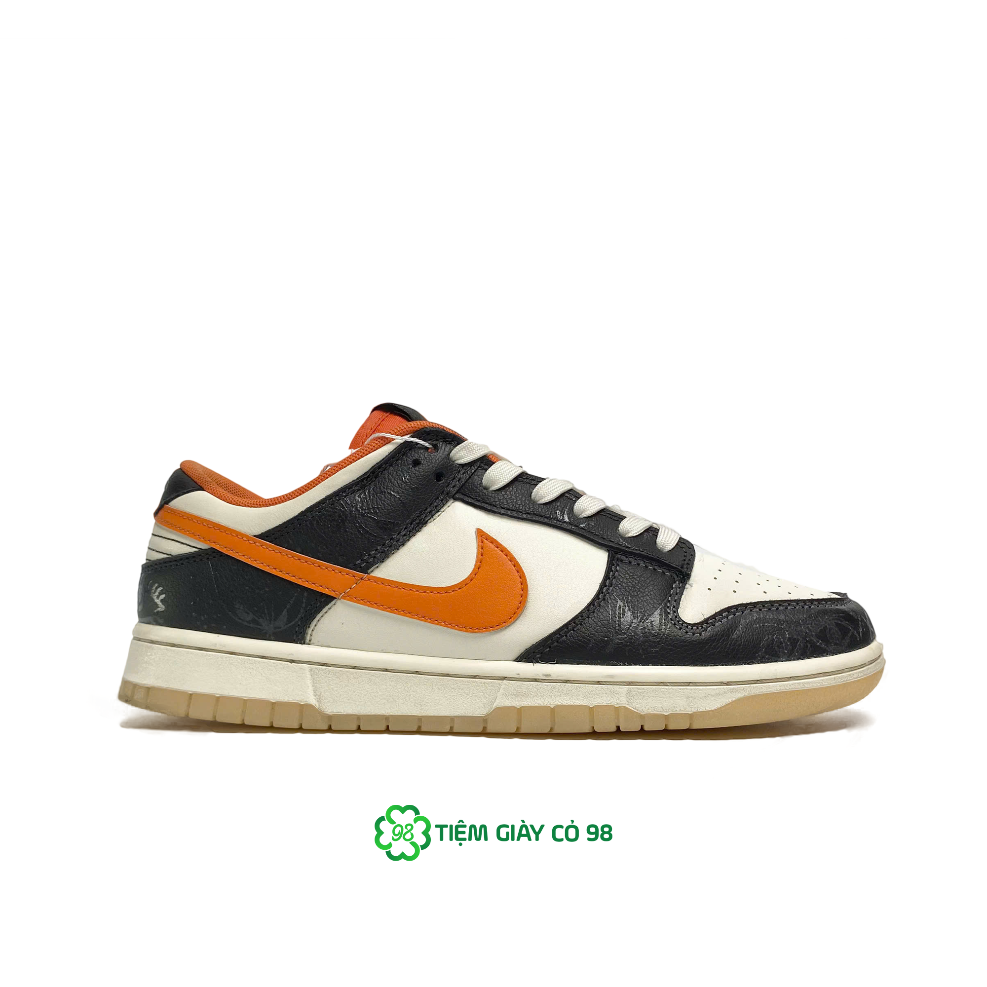 NIKE DUNK LOW PREMIUM HALLOWEEN DD3357-100