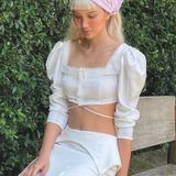ÁO CROPTOP SATIN CROPTOP WHITE JEHUDIEL