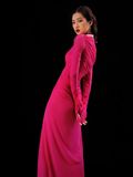 ĐẦM DÀI THUN LƯỚI SLIMFIT RUBINE RED PISCES