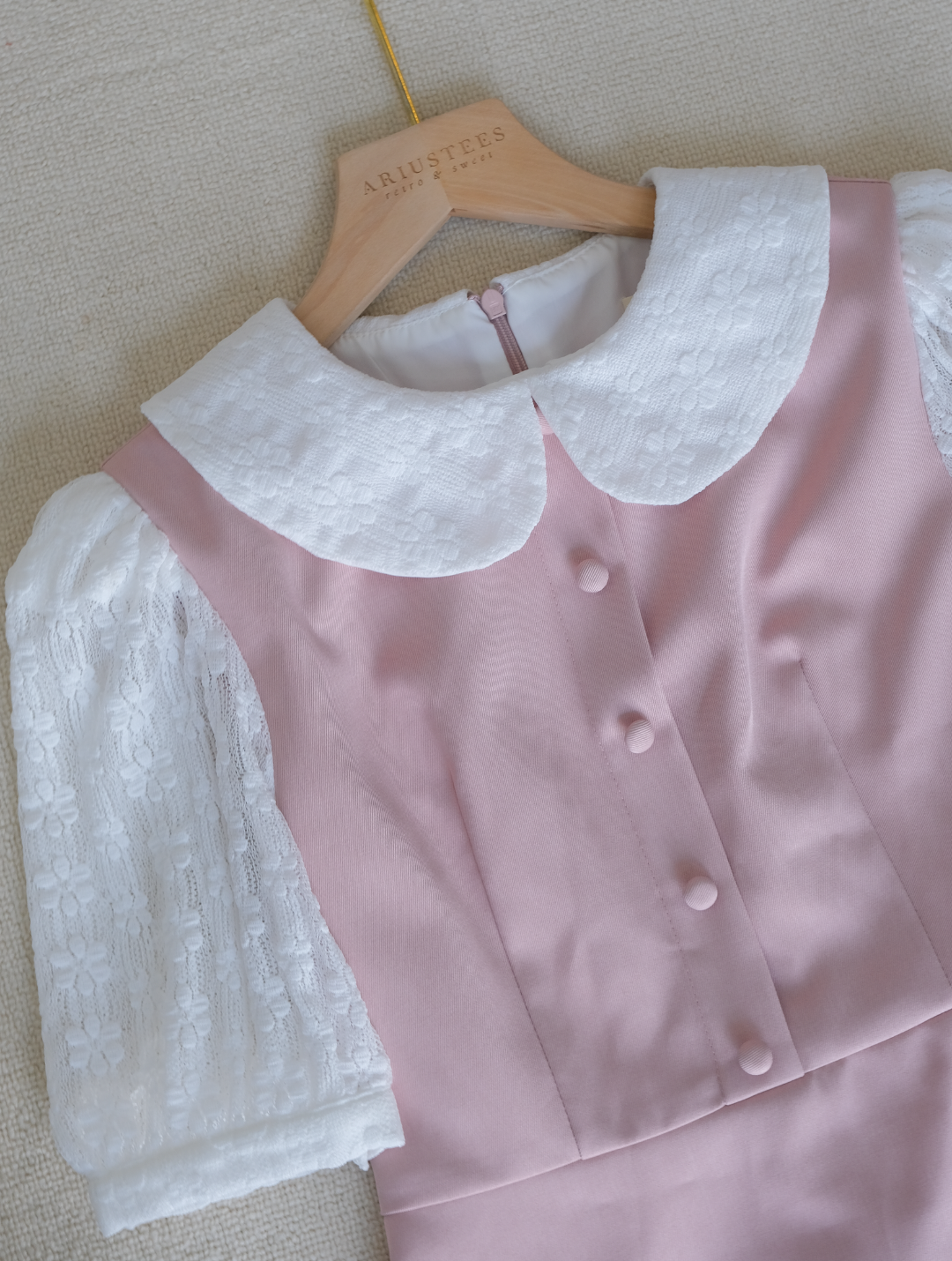 QUEENIE MINI DRESS