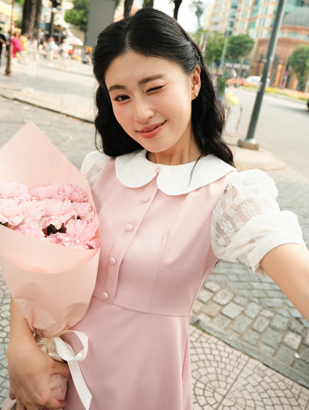 QUEENIE MINI DRESS