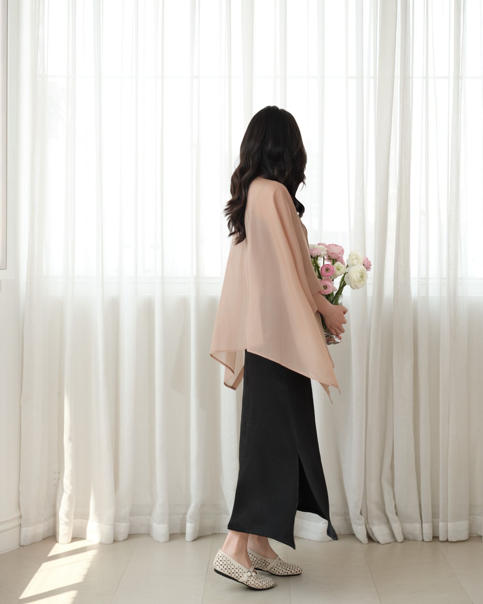 PETAL CARDIGAN - BROWN