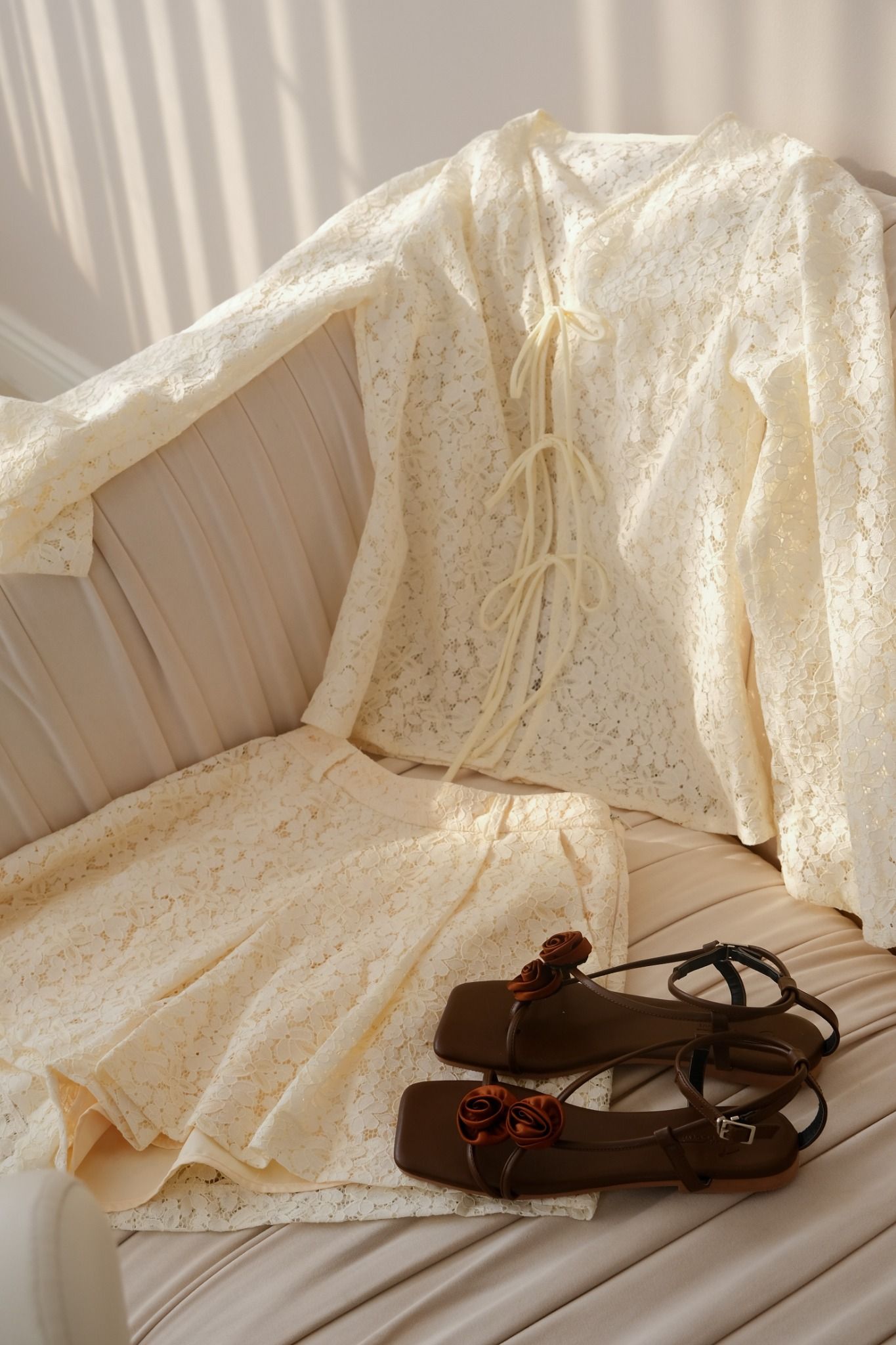 LACE CARDIGANS WITH BOW-TIE