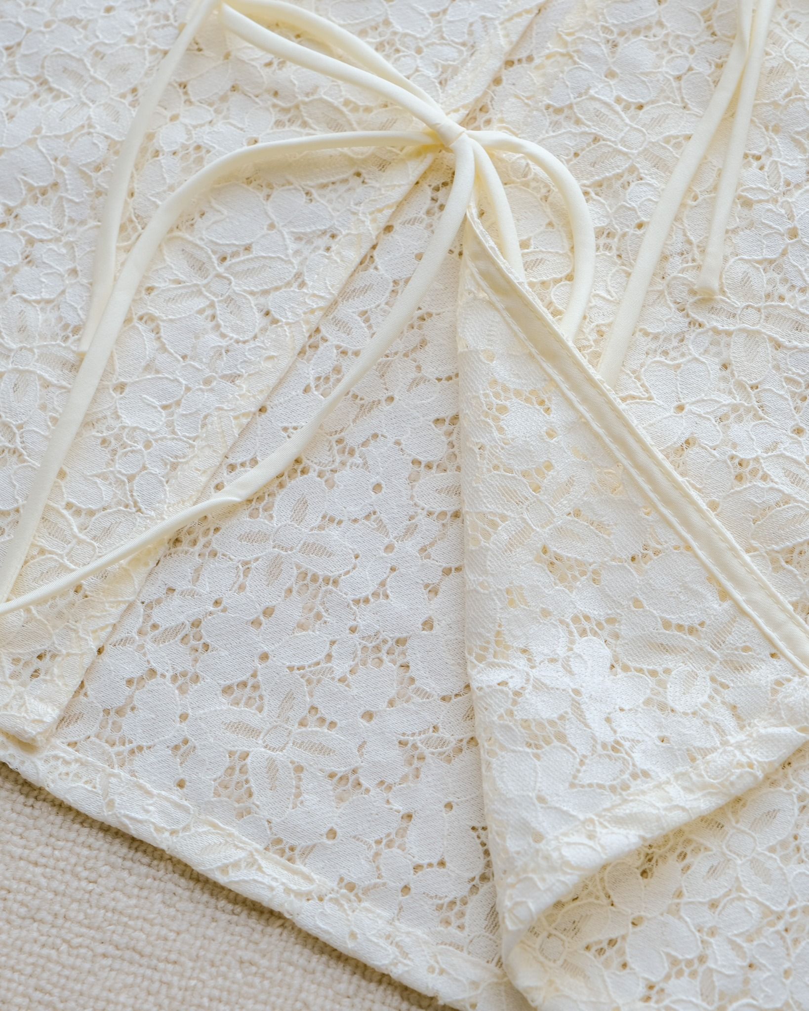 LACE CARDIGANS WITH BOW-TIE