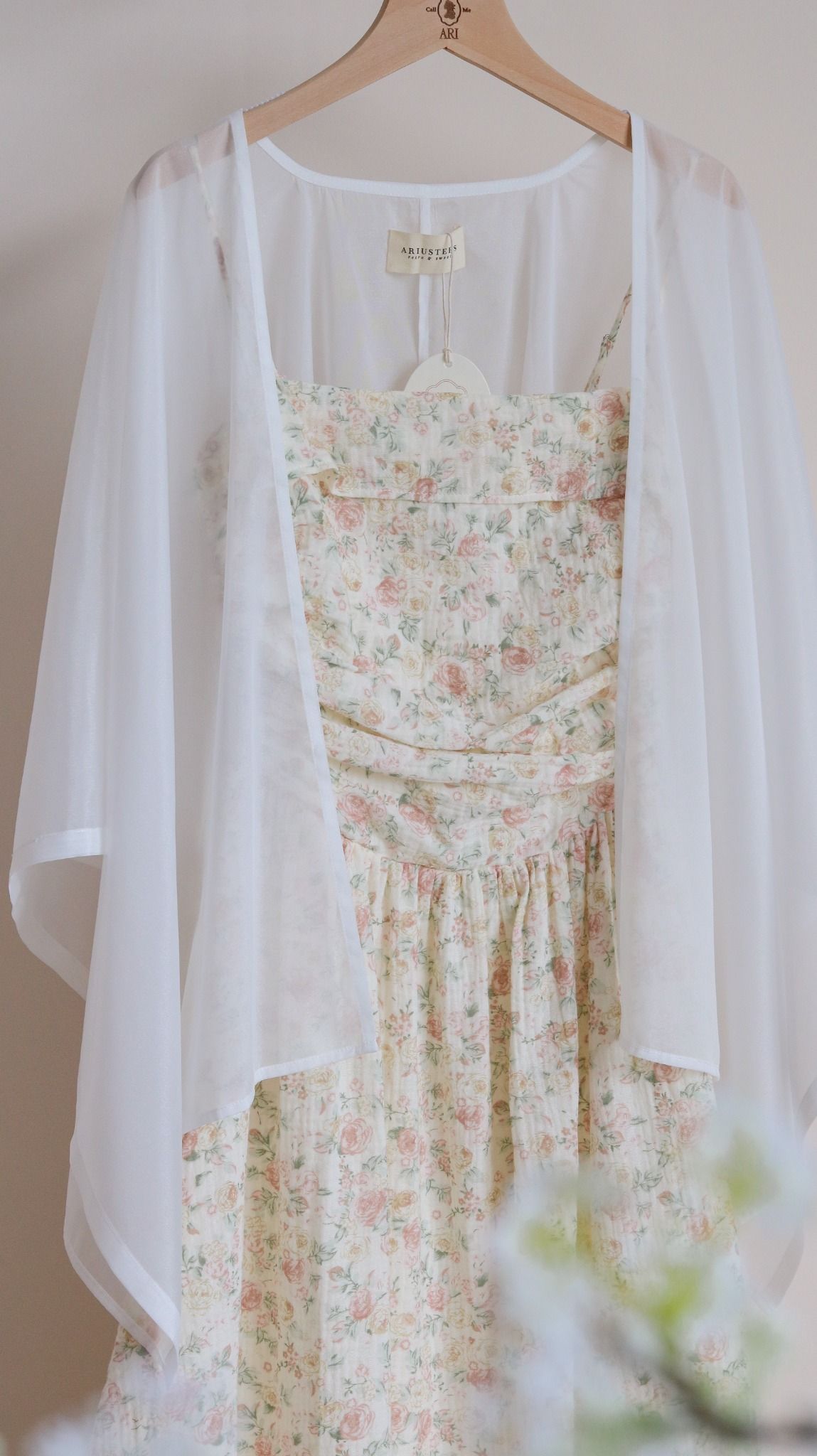 VINTAGE ROSE DRESS