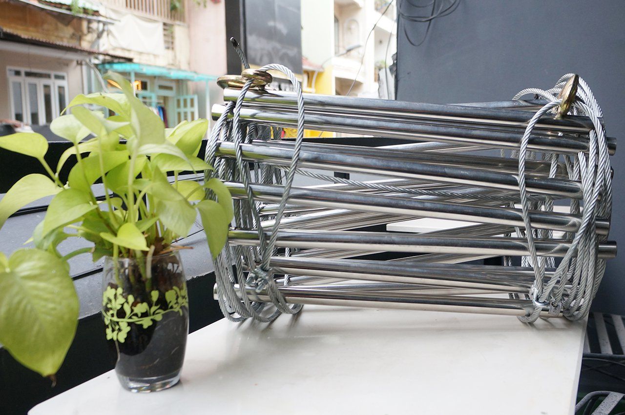 Thang dây inox thoát hiểm khẩn cấp từ nhà lầu nhà cao tầng