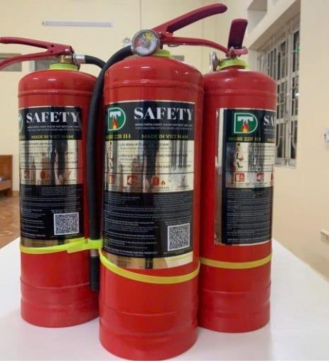 Bình chữa cháy Safety bột ABC 4kg, có tem kiểm định