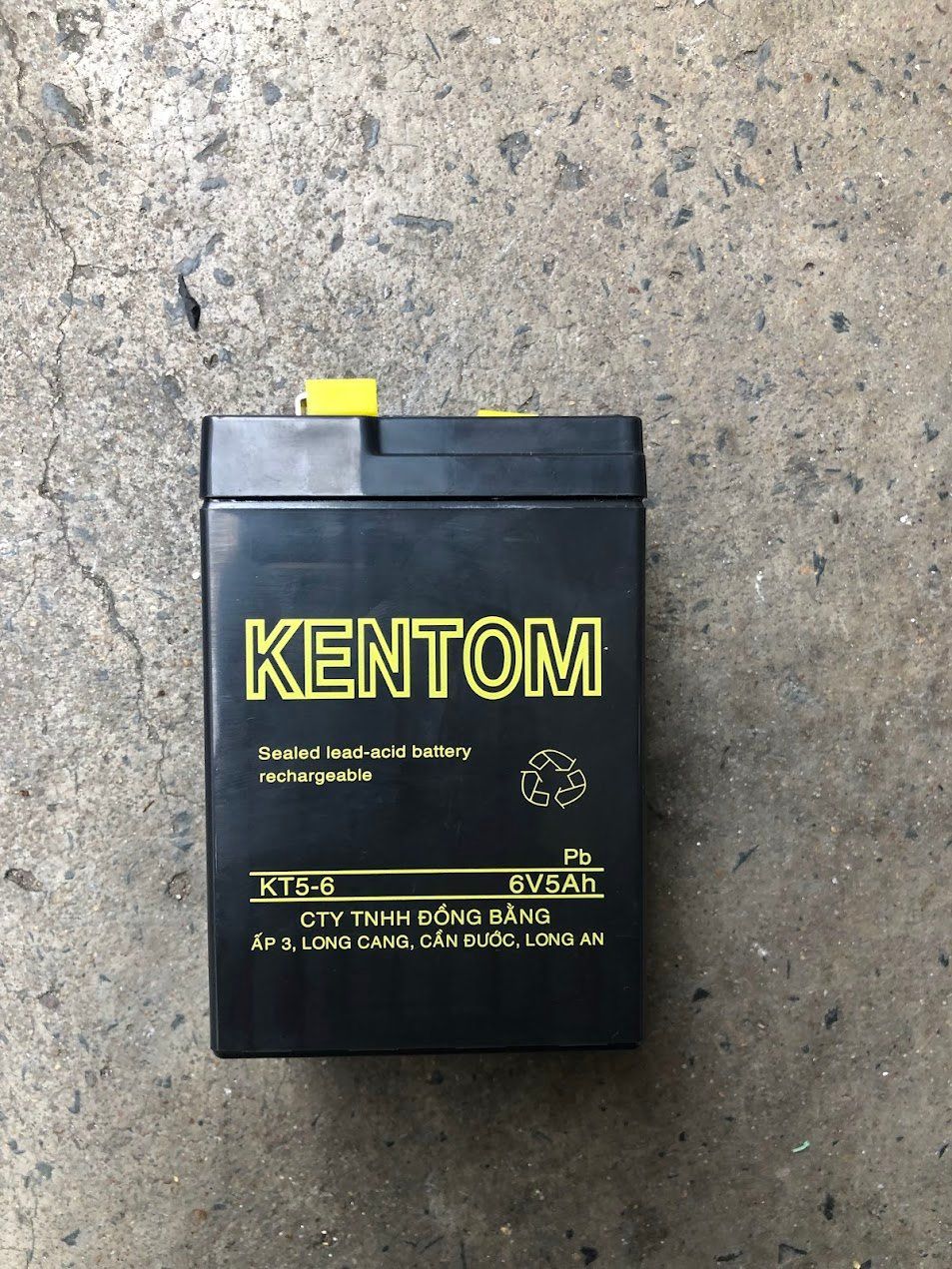 Bình điện đèn sạc Kentom 6V-5Ah