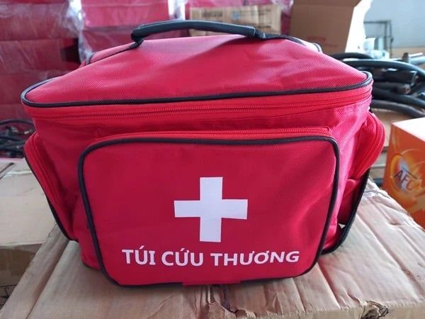 Túi cứu thương y tế freesize (không gồm danh mục vật tư y tế)