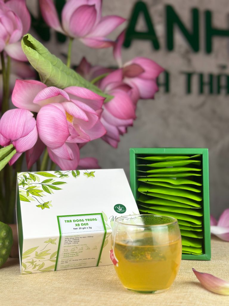Trà Đông Trùng Xạ Đen