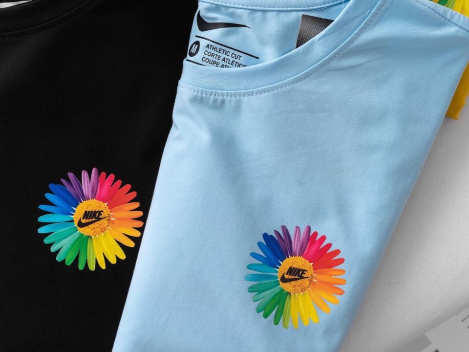 ÁO THUN NIKE KẾT HỢP HOA CÚC ĐA SẮC